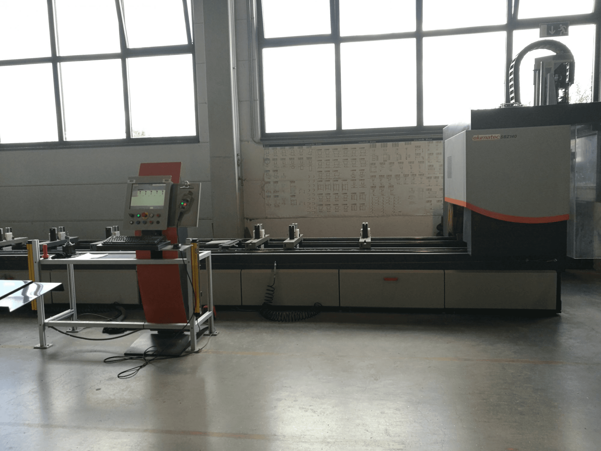 Front view of elumatec SBZ 140 Machine