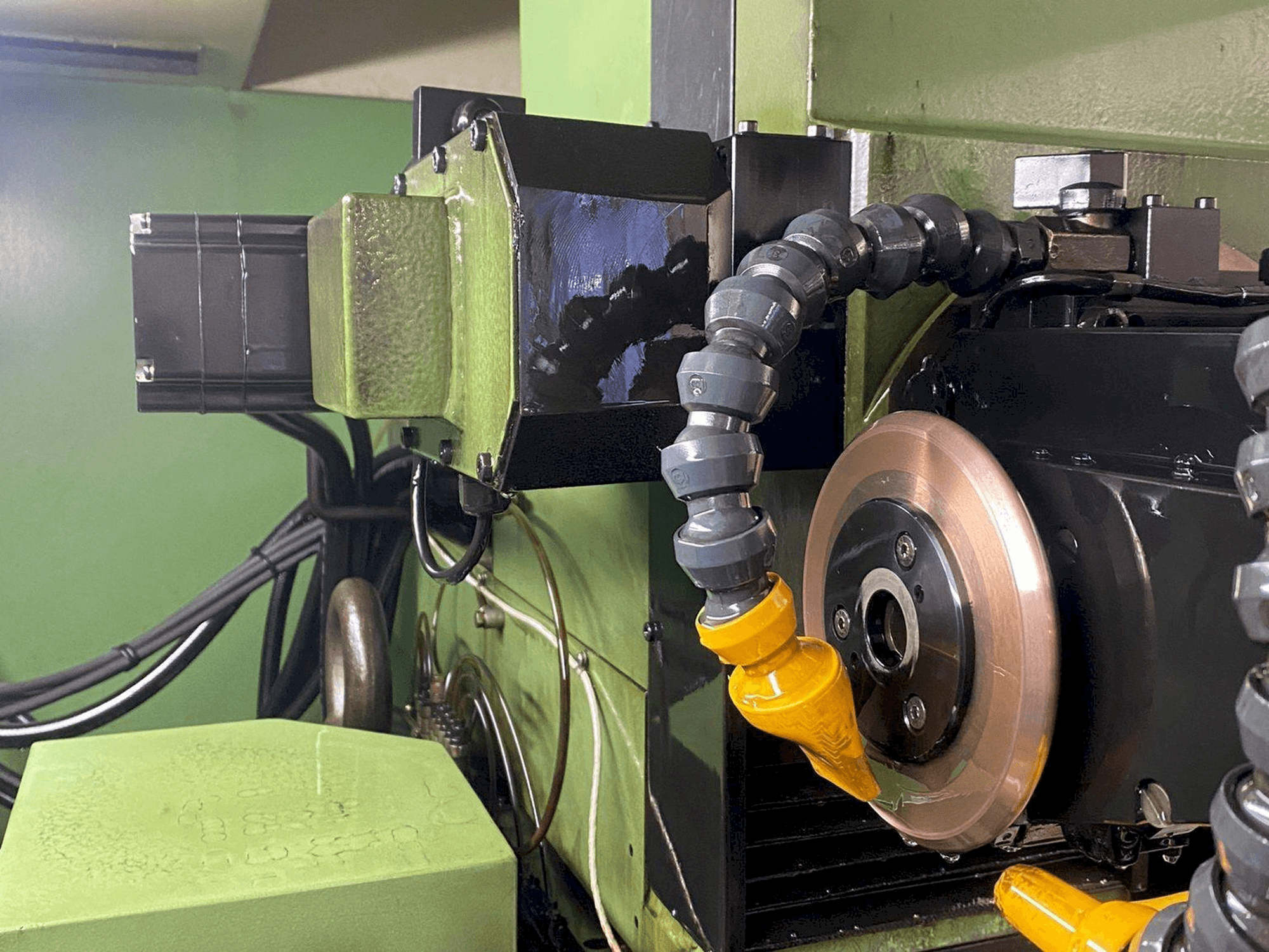 Working room of VOLLMER QW72 P machine