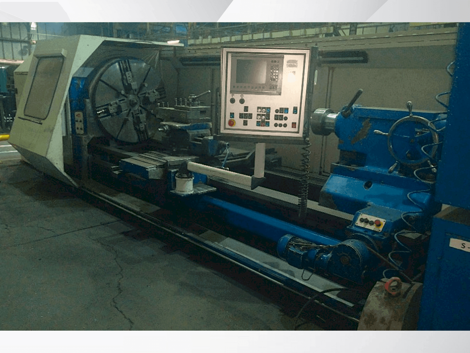 Front view of SKODA SRM 125 CNC machine