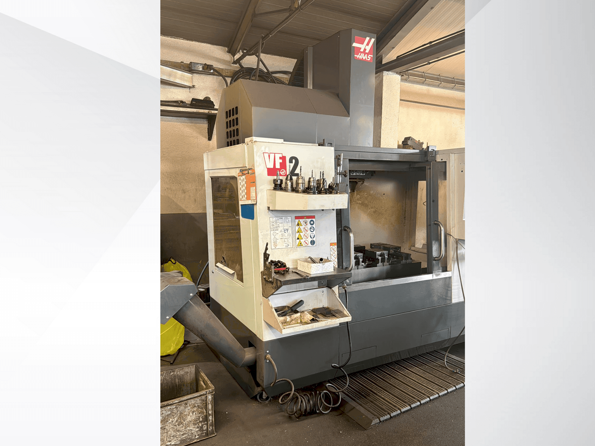 Front view of HAAS VF2 machine