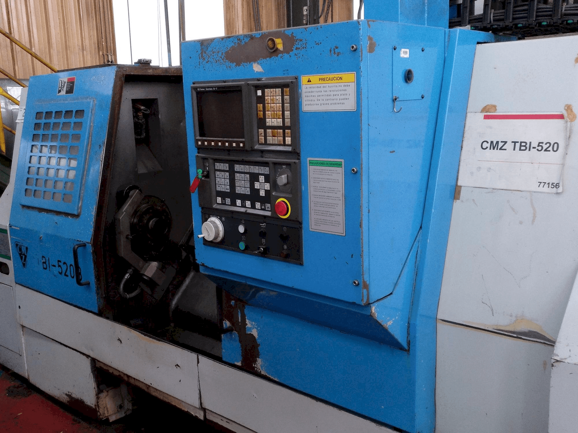 Front view of CMZ TBI 520 machine