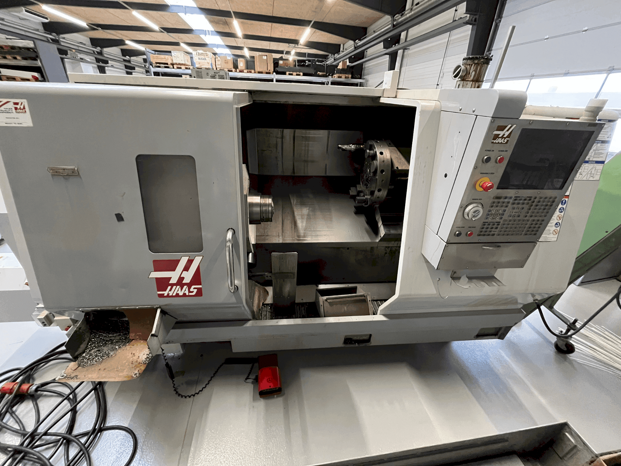 Front view of HAAS SL-30 machine