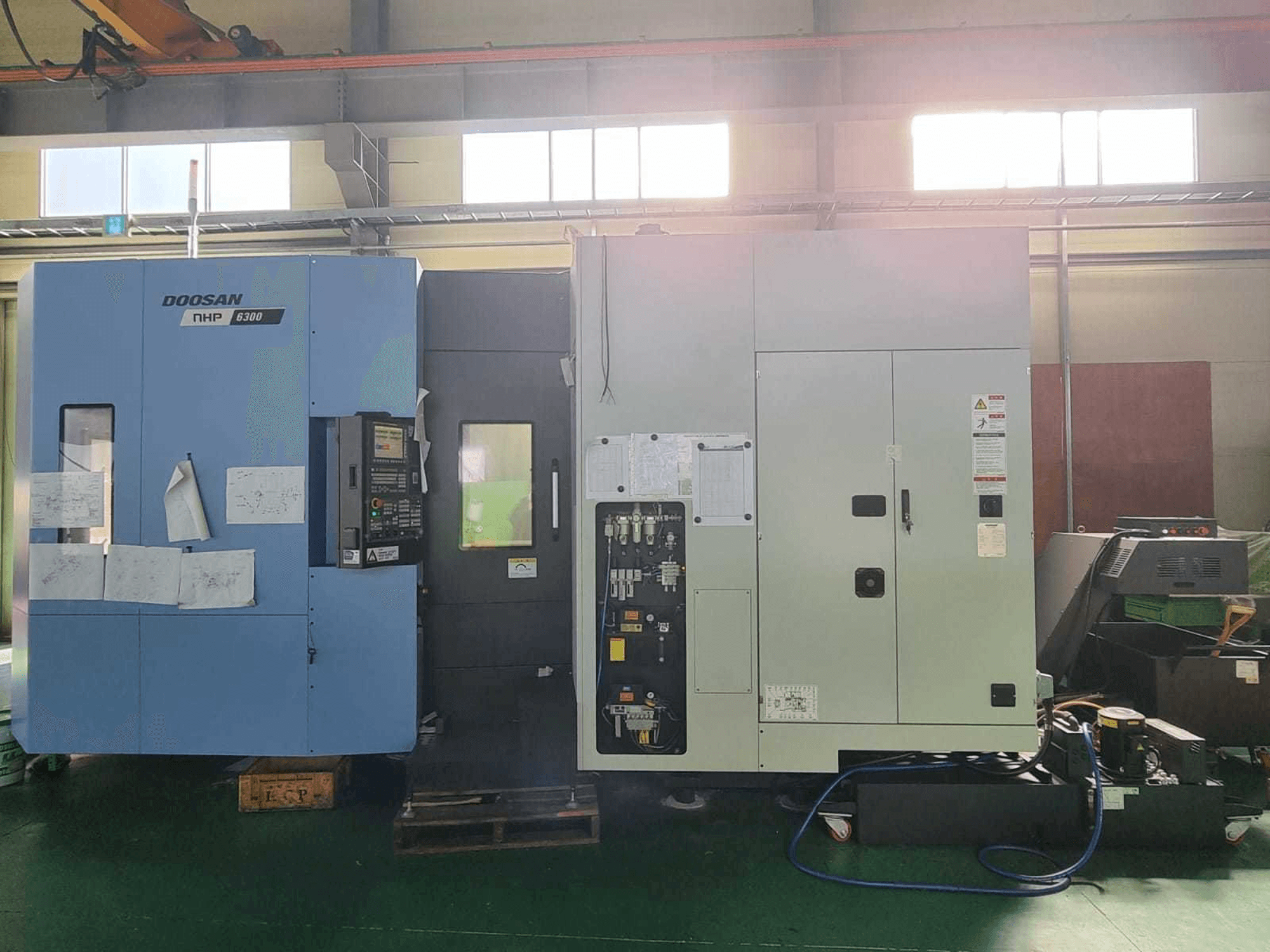 Front view of Doosan NHP 6300 machine