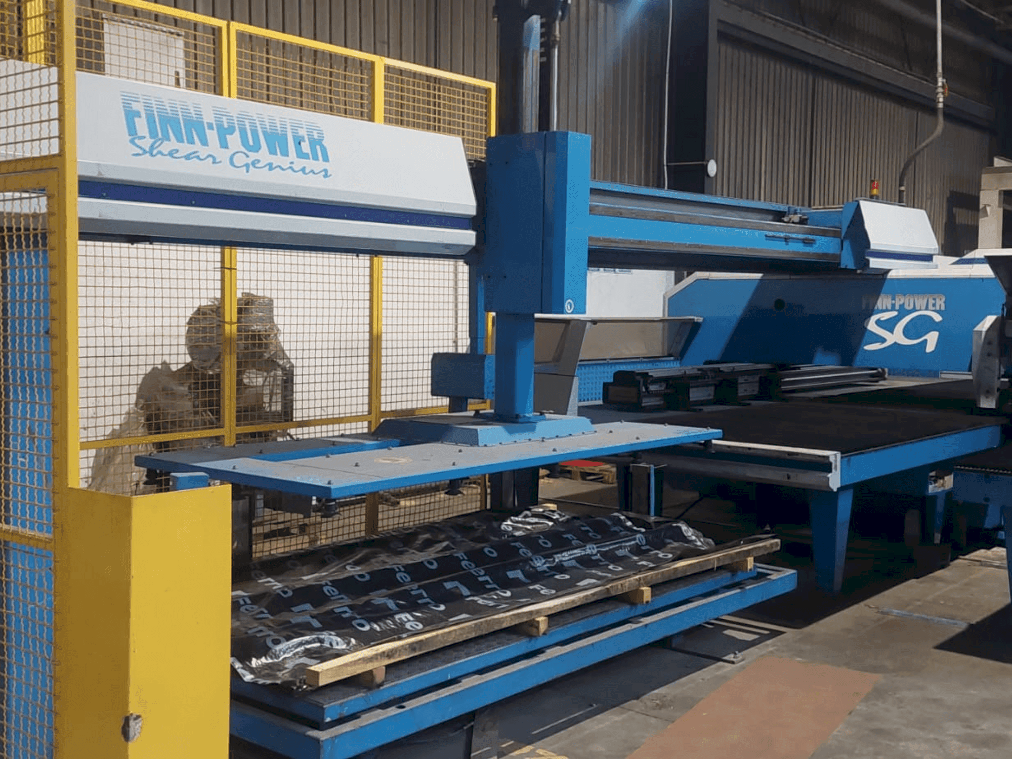 Front view of Finn-Power Shear Genius TRS 6 SBU machine
