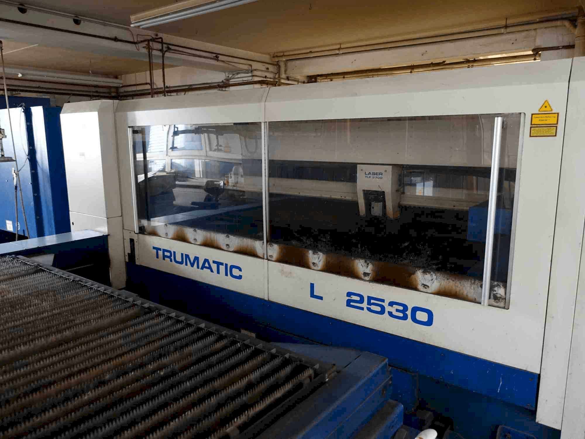 Front view of Trumpf Trumatic L2530 machine