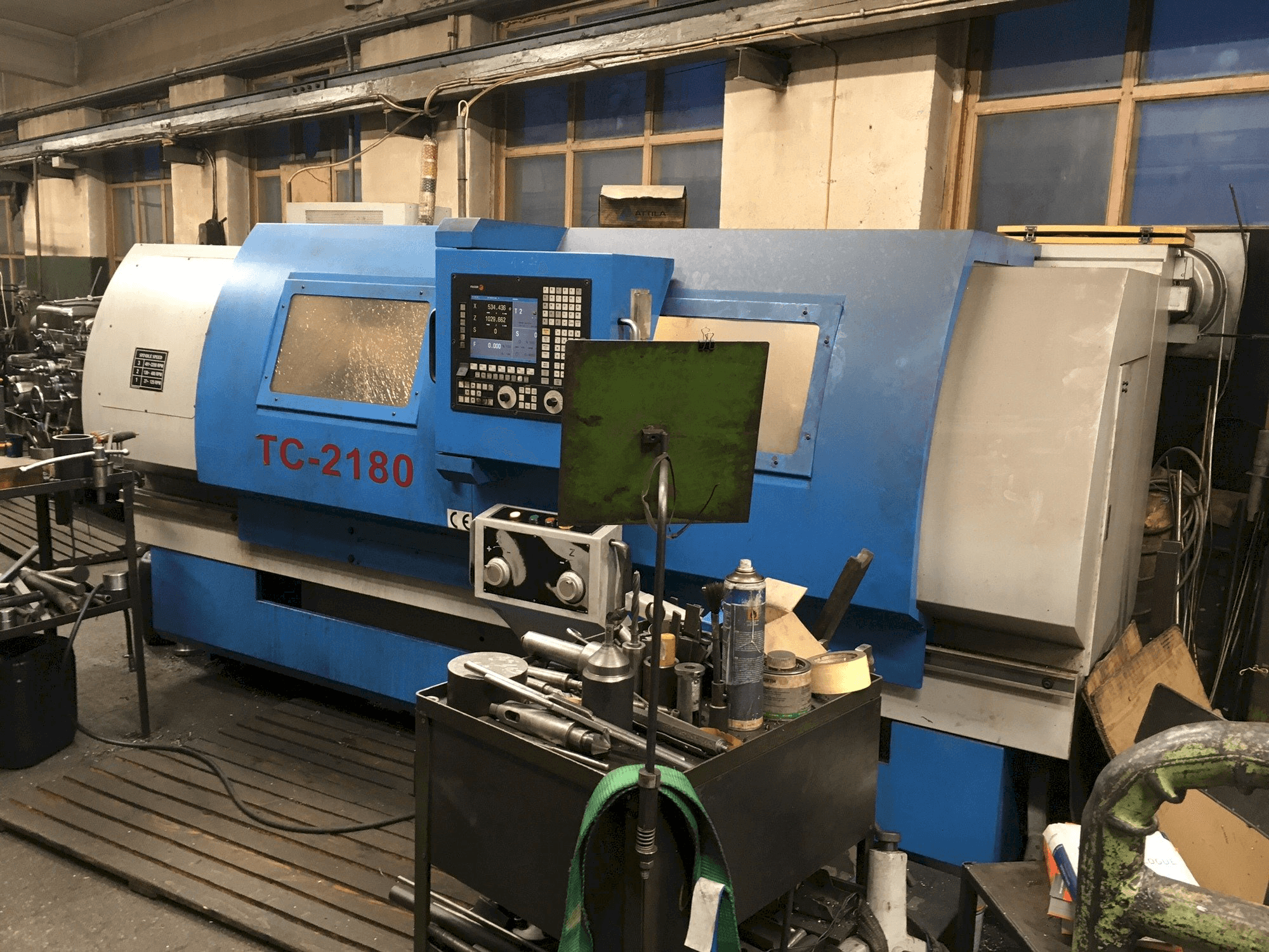 Front view of KNUTH RIC-TC2180 machine