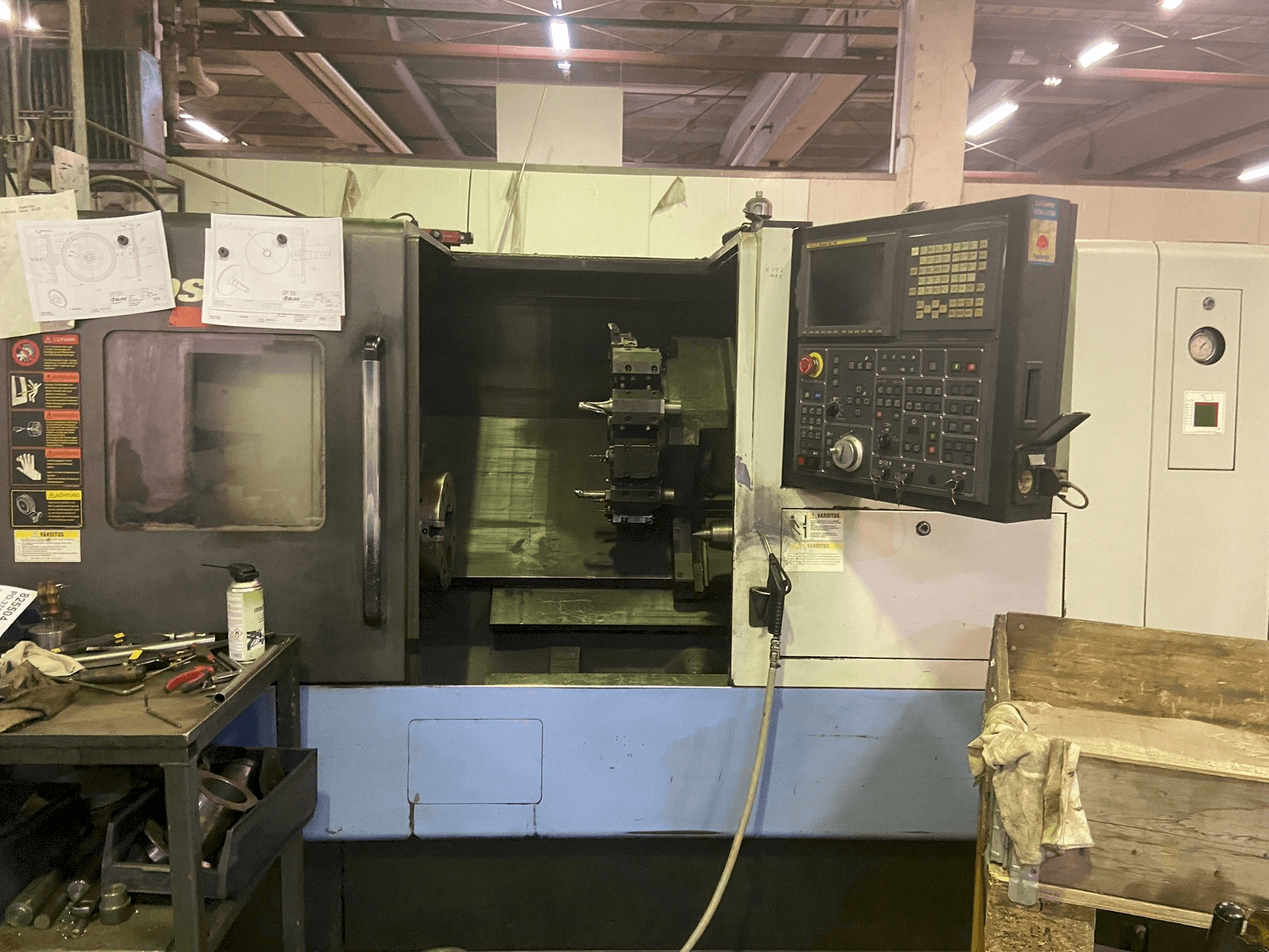 Front view of DAEWOO Puma 300 MC machine