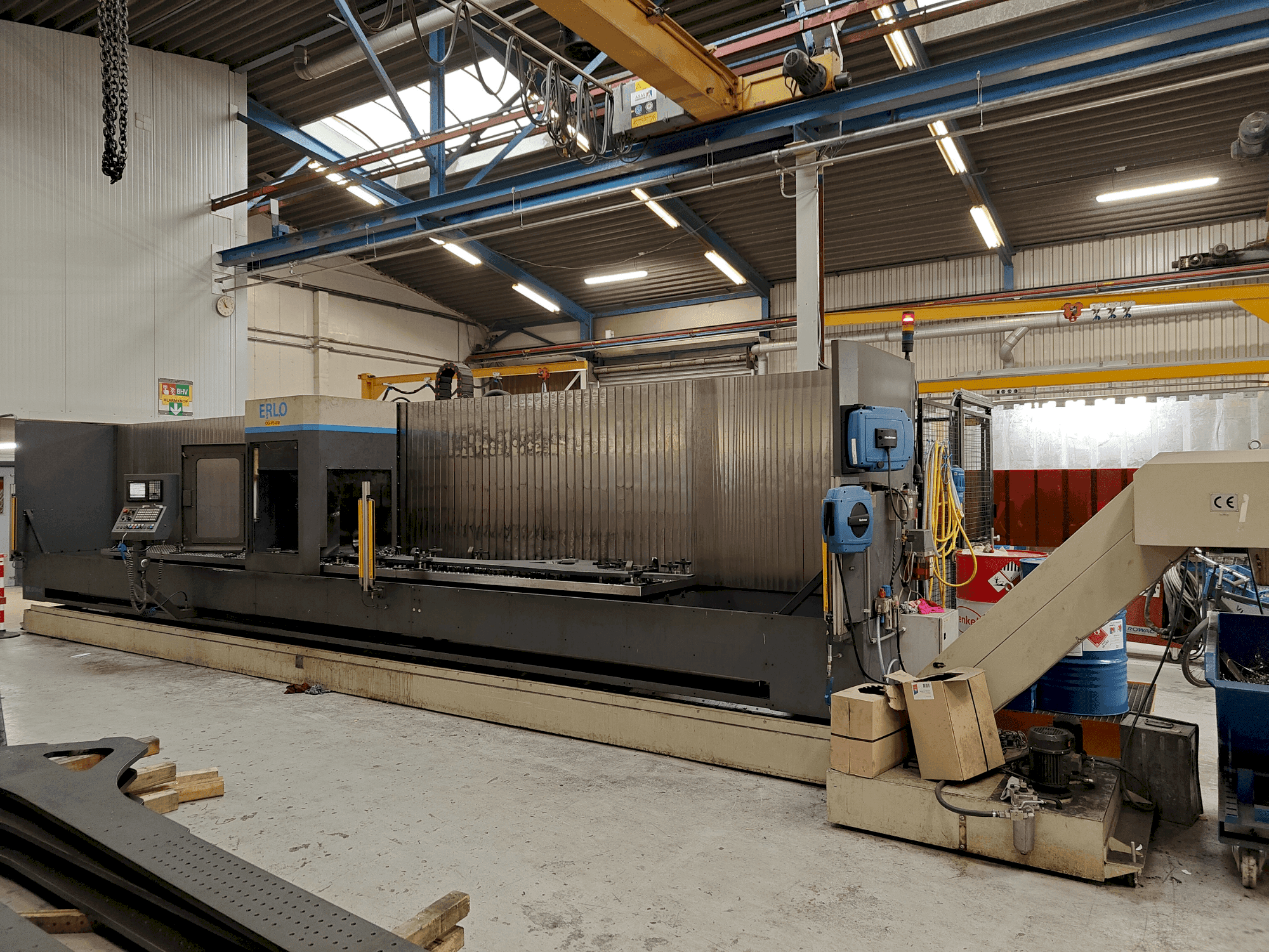 Front view of Erlo TH-40 machine