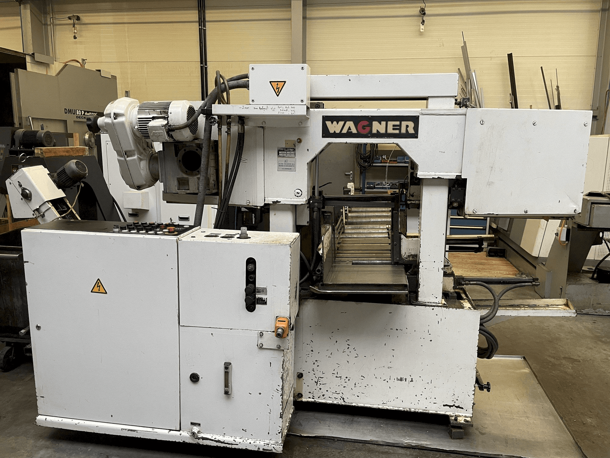 Front view of WAGNER WPB 340 A machine