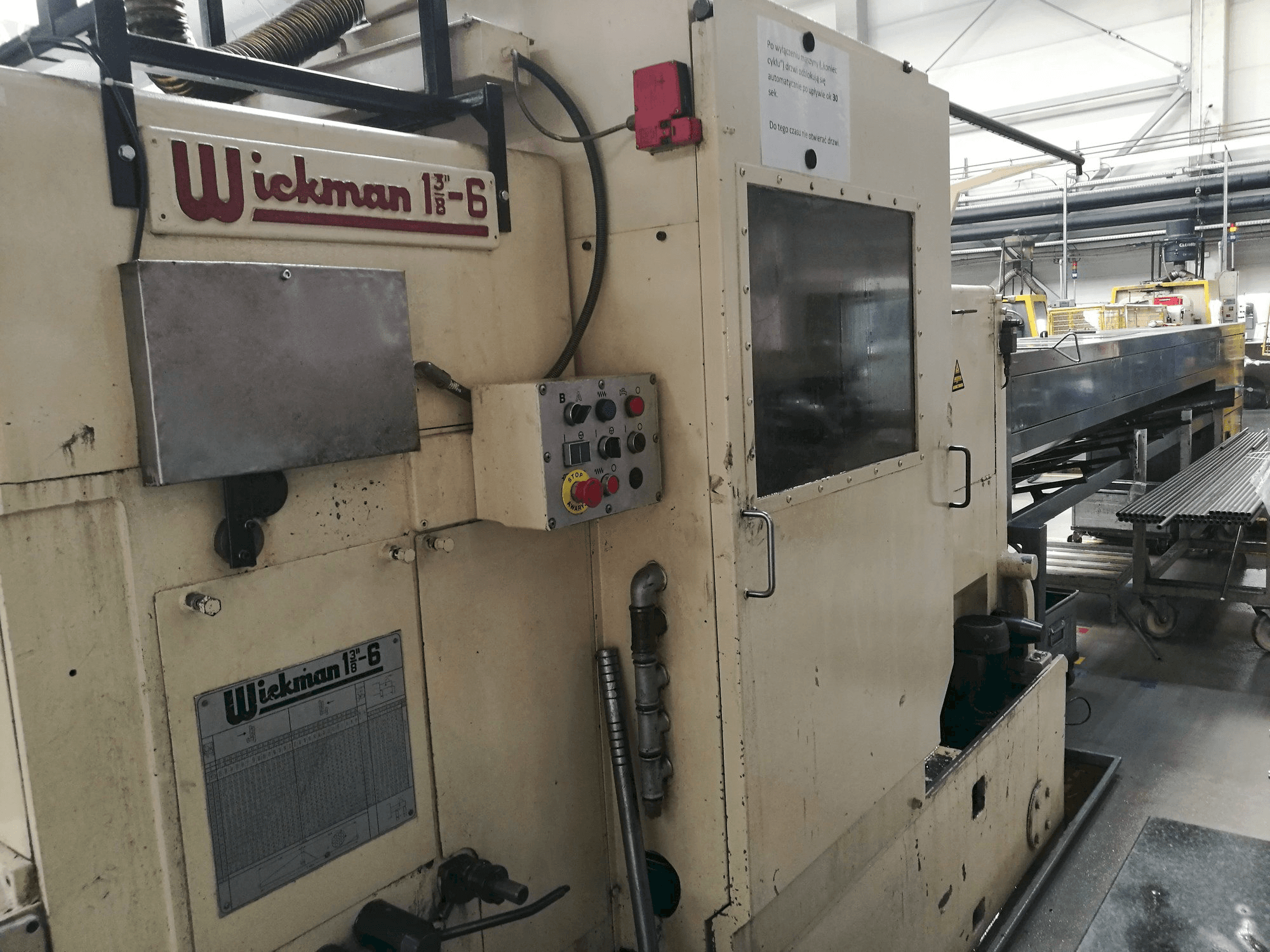 Front view of Wickman 1 3/8"-6 machine