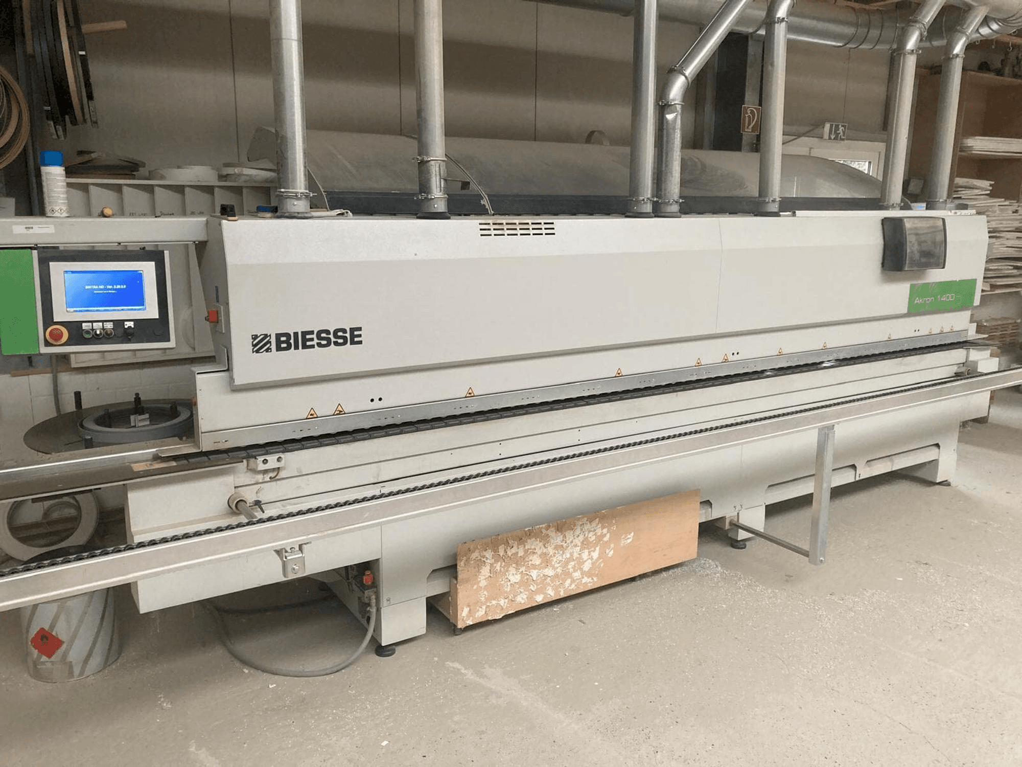 Front view of BIESSE AKRON 1440 machine