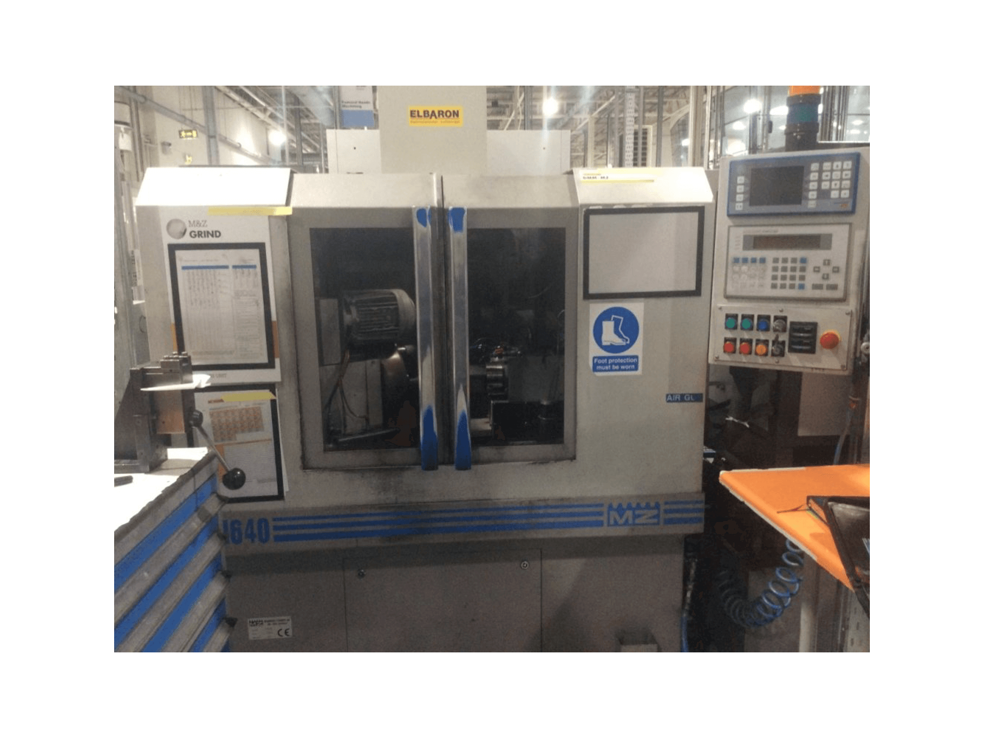 Front view of Monnier & Zahner M640 CNC machine