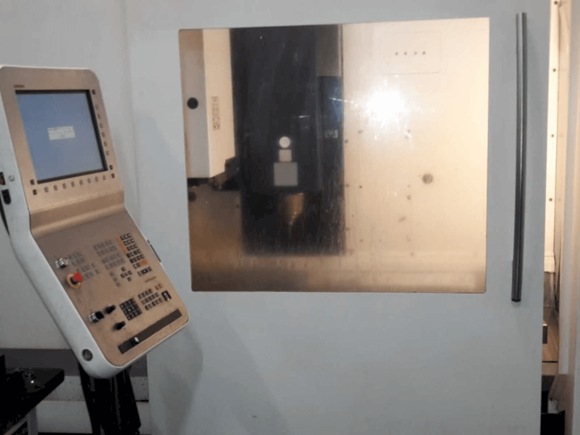 Front view of DMG DMC 1035 V ECO machine