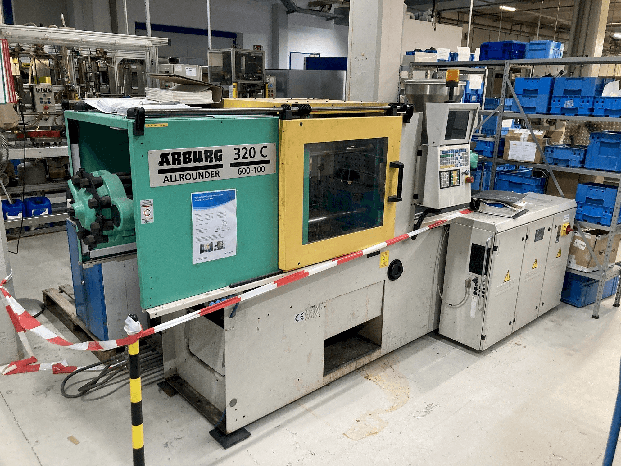 Front view of Arburg 320 C 600 machine