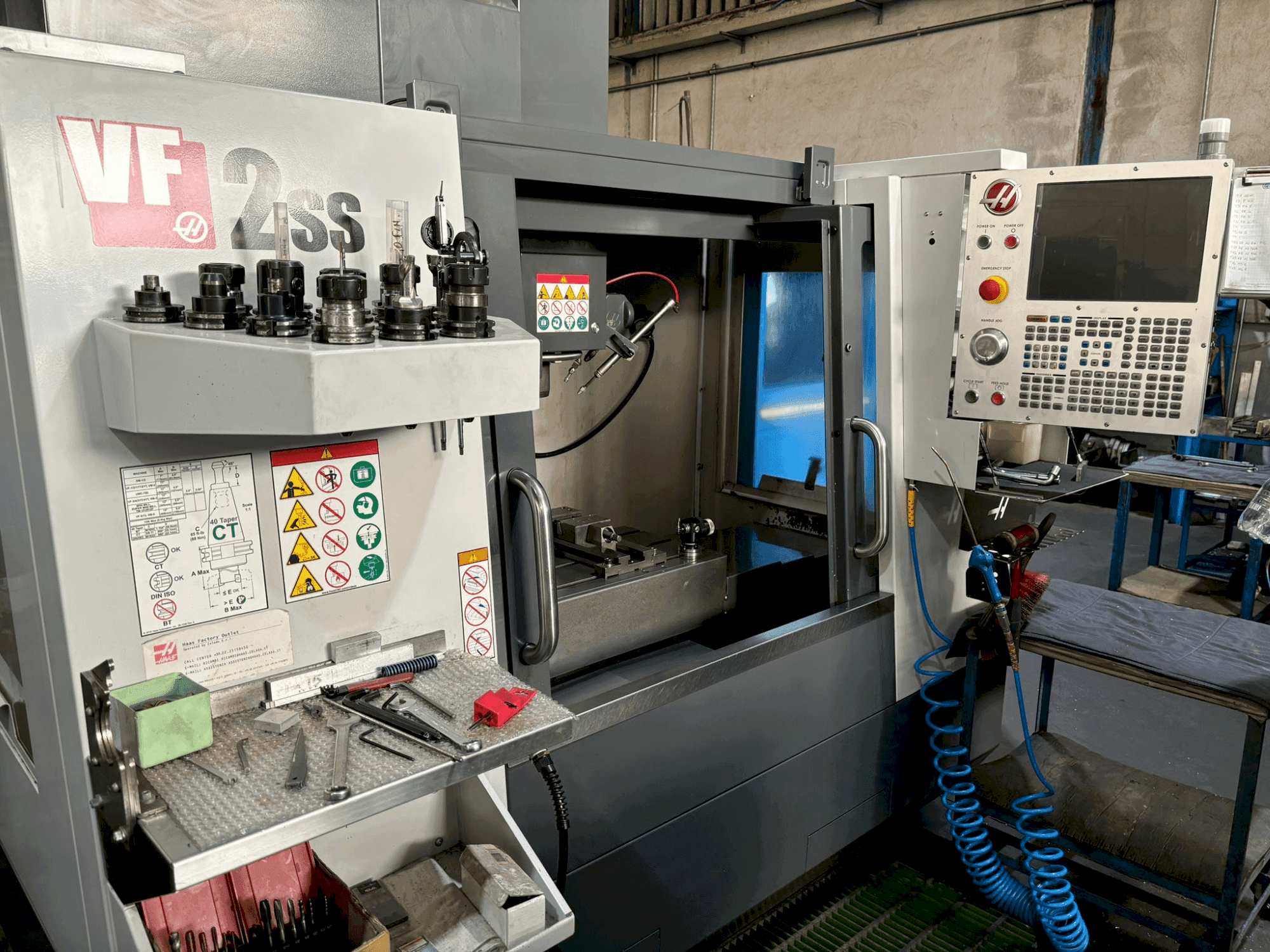 Front view of HAAS VF-2SS machine