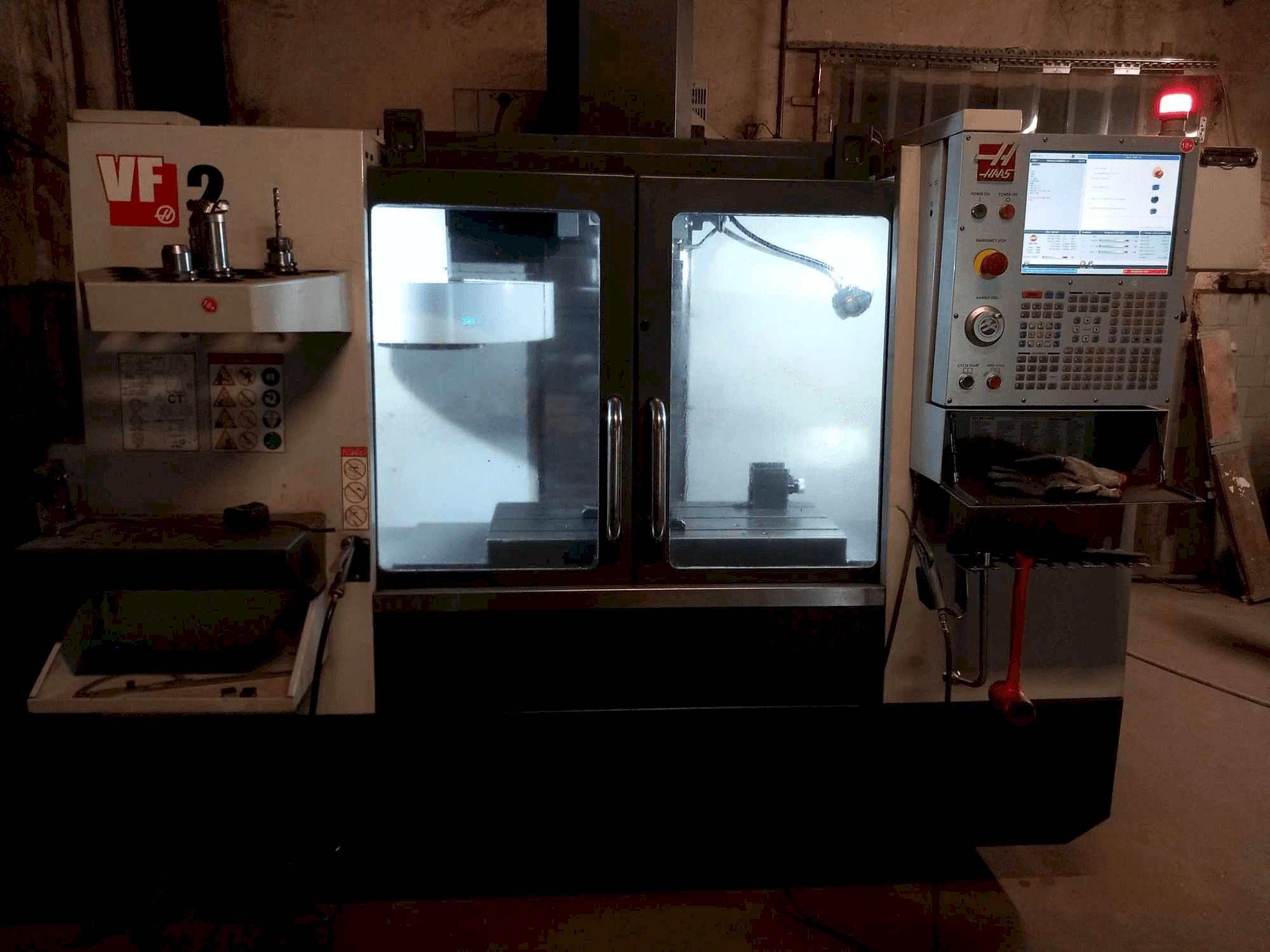 Front view of HAAS VF2 machine
