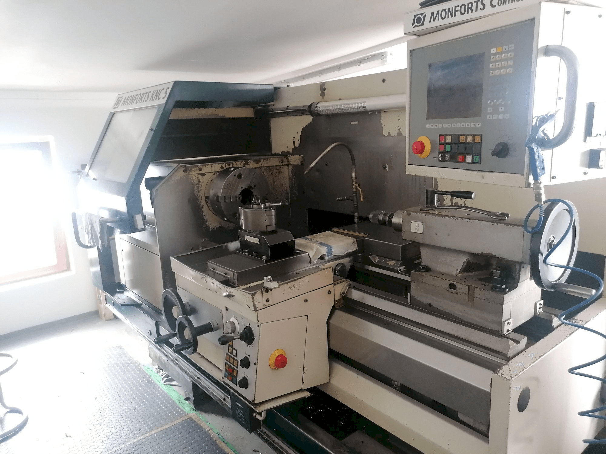 Front view of Monforts Knc 5 machine