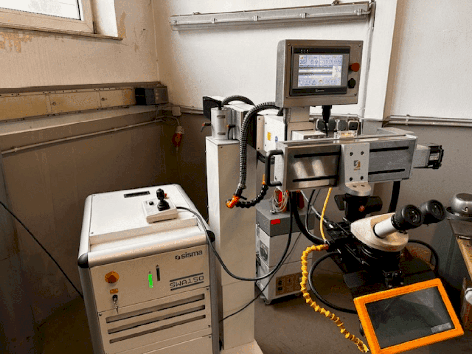 Front view of Sisma SWA 150 machine