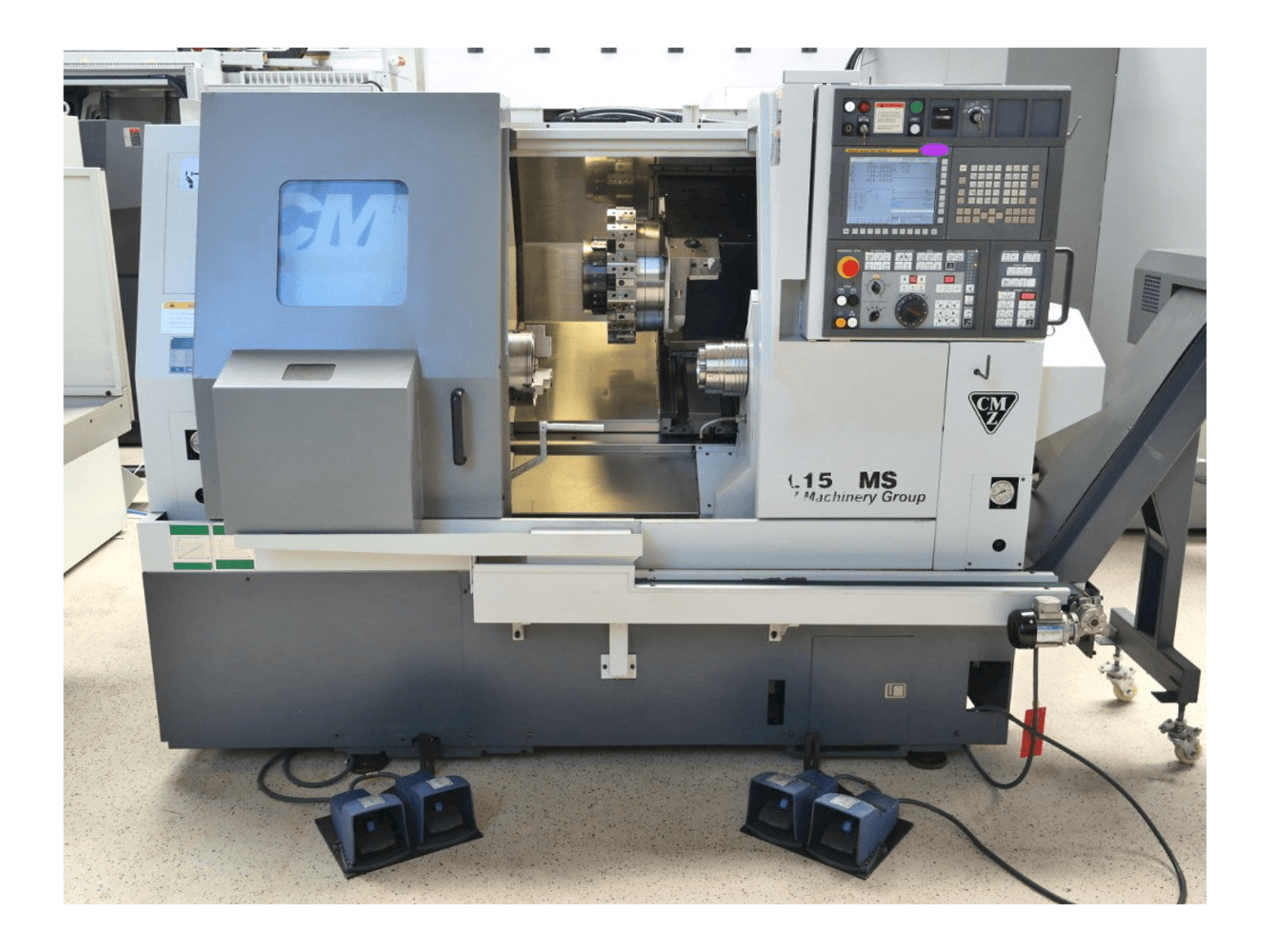 Front view of CMZ TL 15 SMC machine