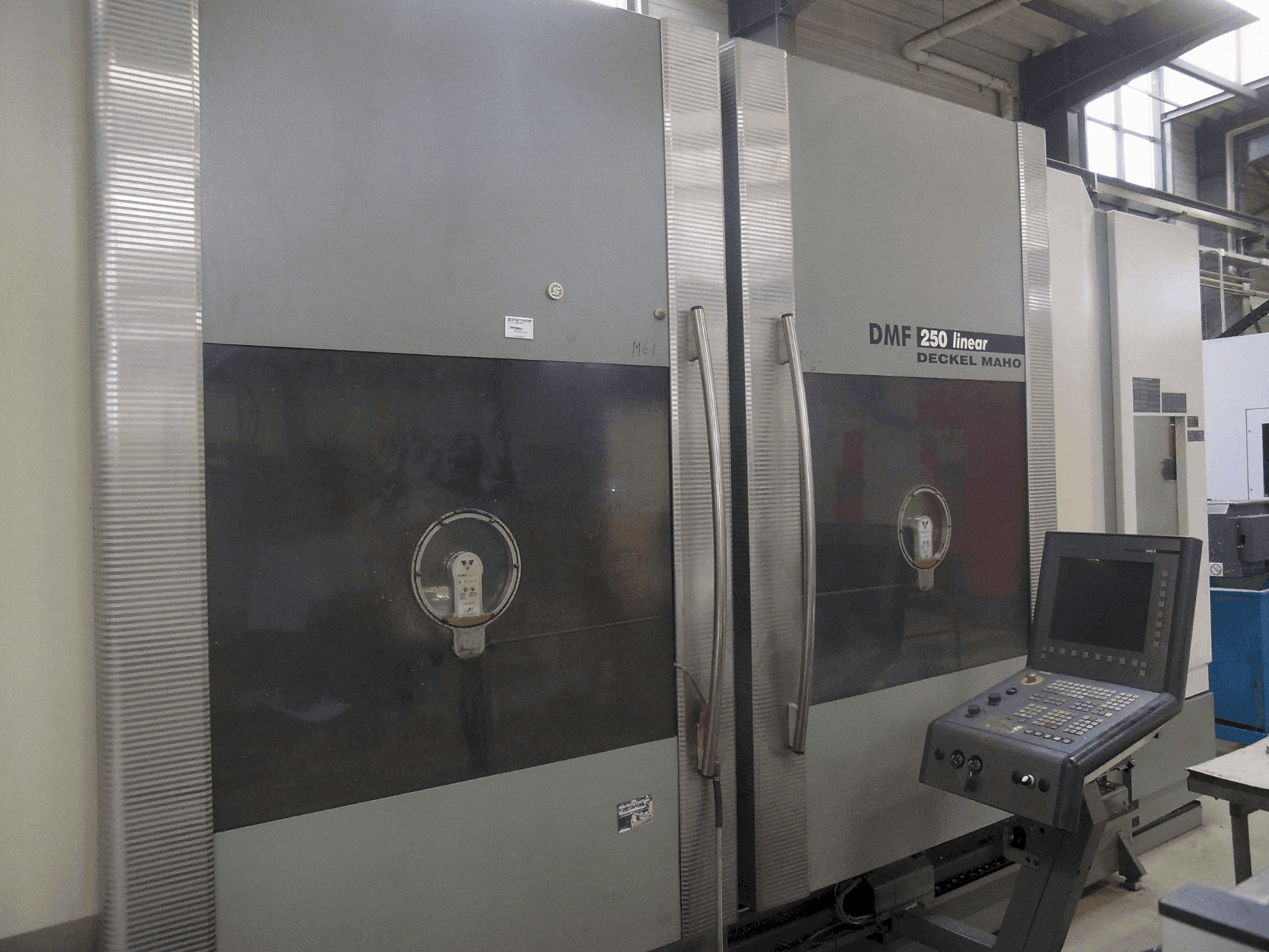 Front view of DECKEL MAHO DMF 250 linear machine