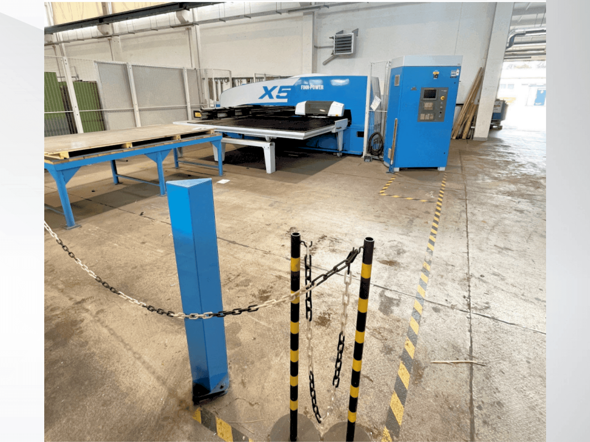 Front view of Finn-Power X5 machine