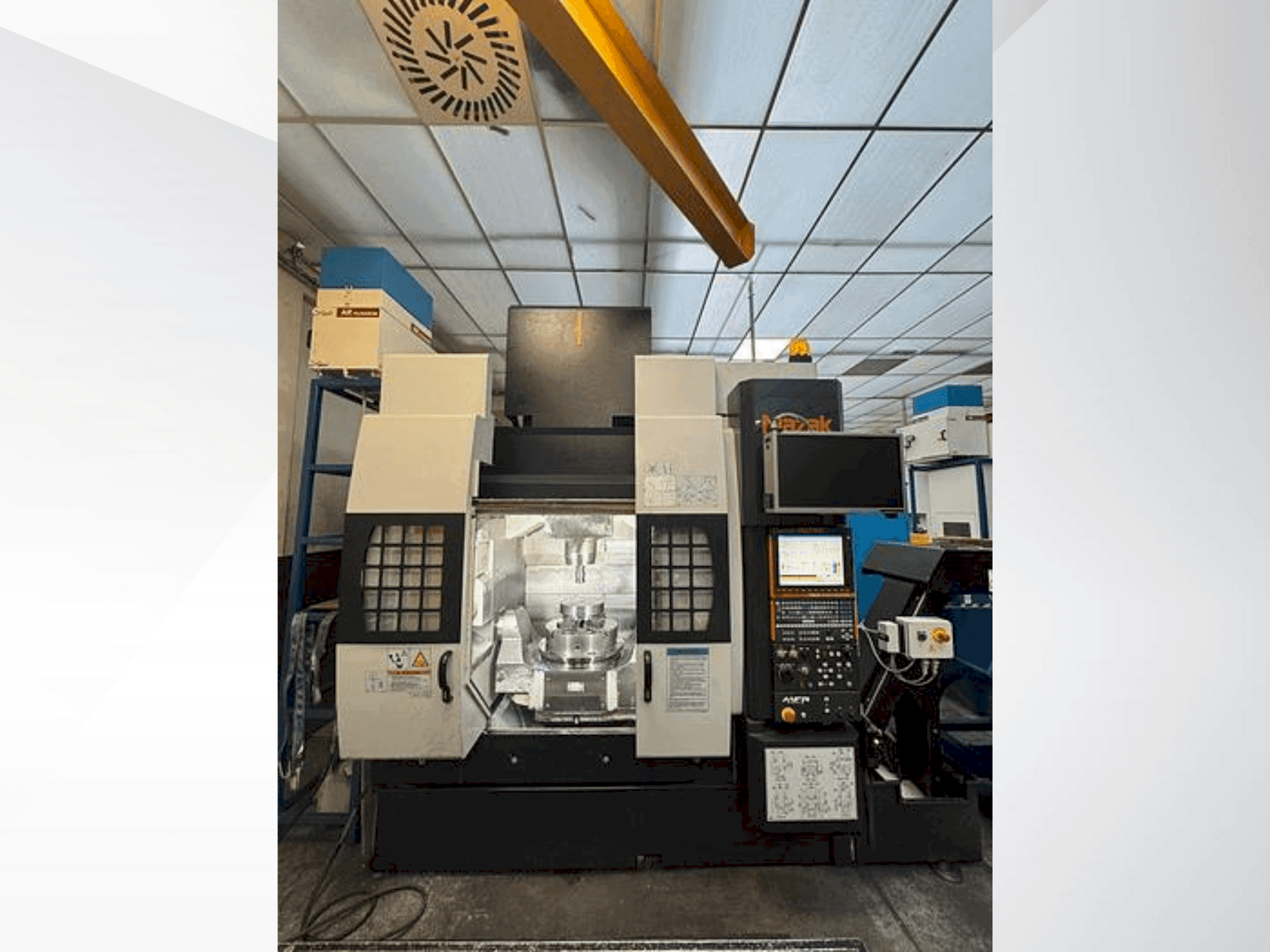 Front view of Mazak Variaxis 630-5X T machine