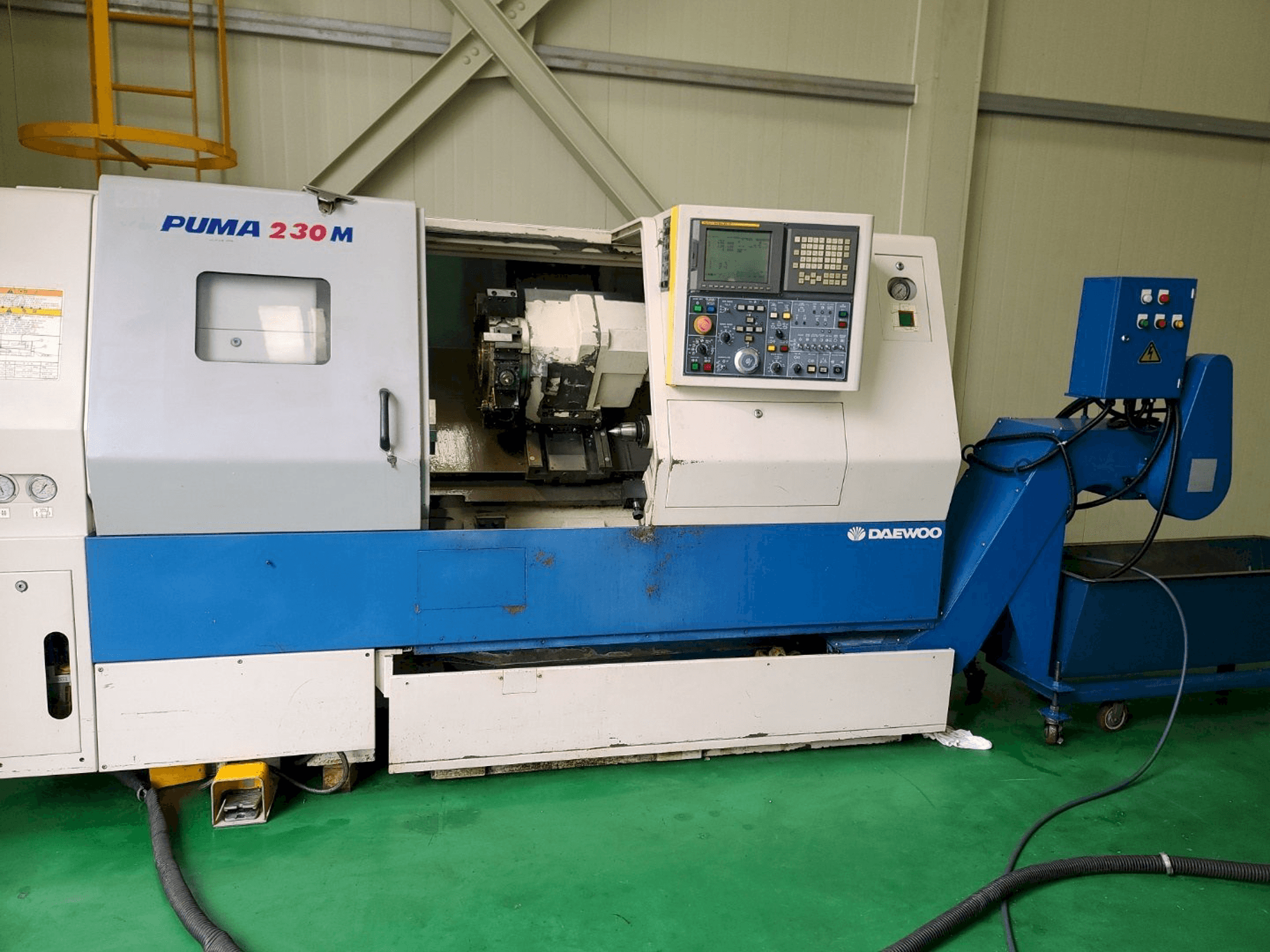 Front view of Doosan PUMA 230MB machine