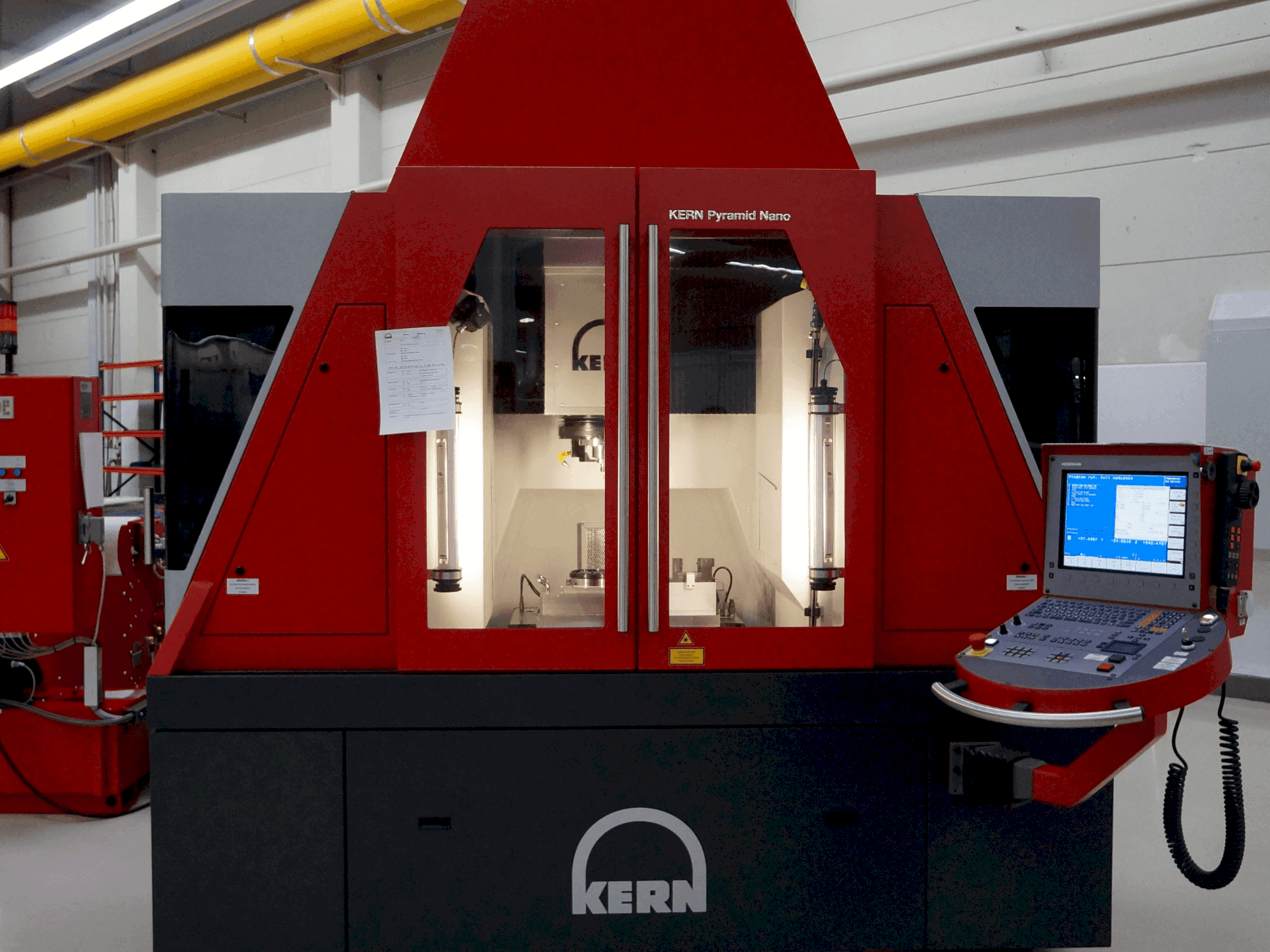 Front view of KERN Pyramid Nano (2013) machine
