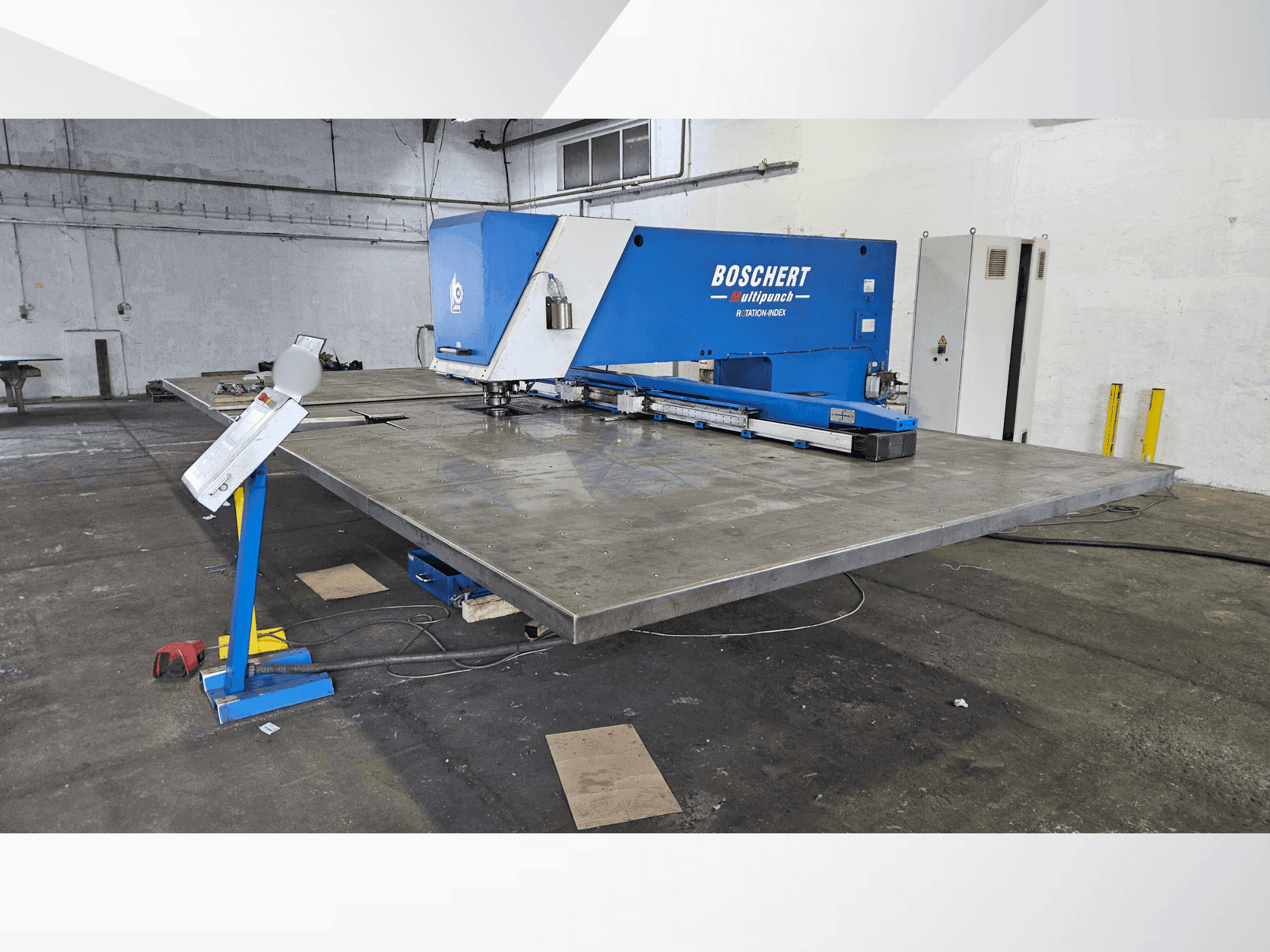 Front view of BOSCHERT Multipunch 1500 x 3000 machine