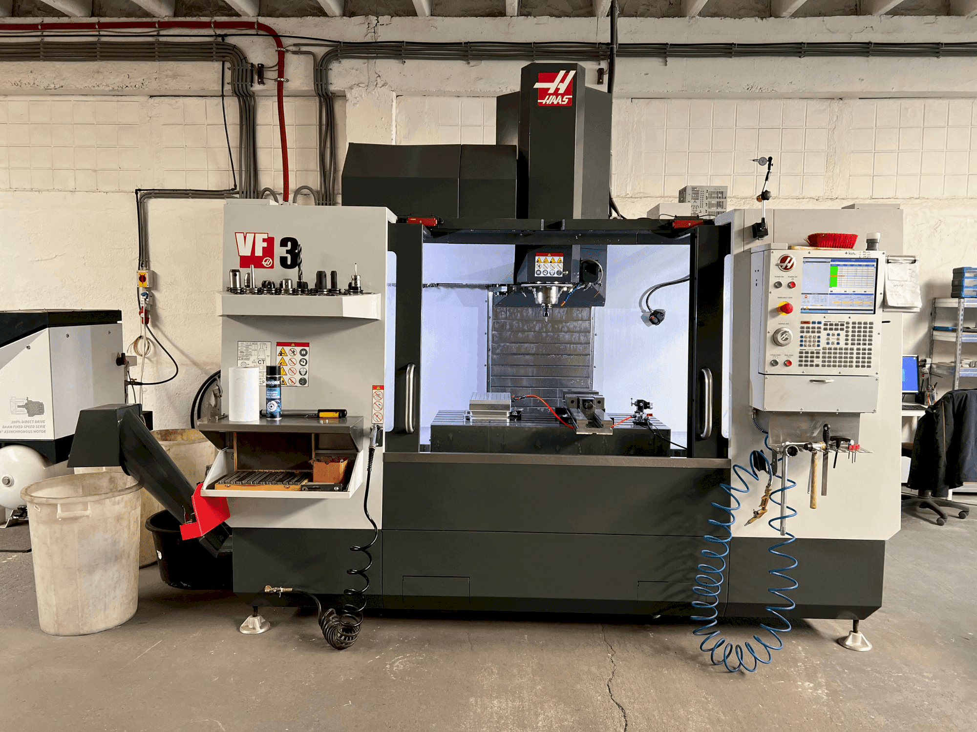 Front view of HAAS VF-3 machine