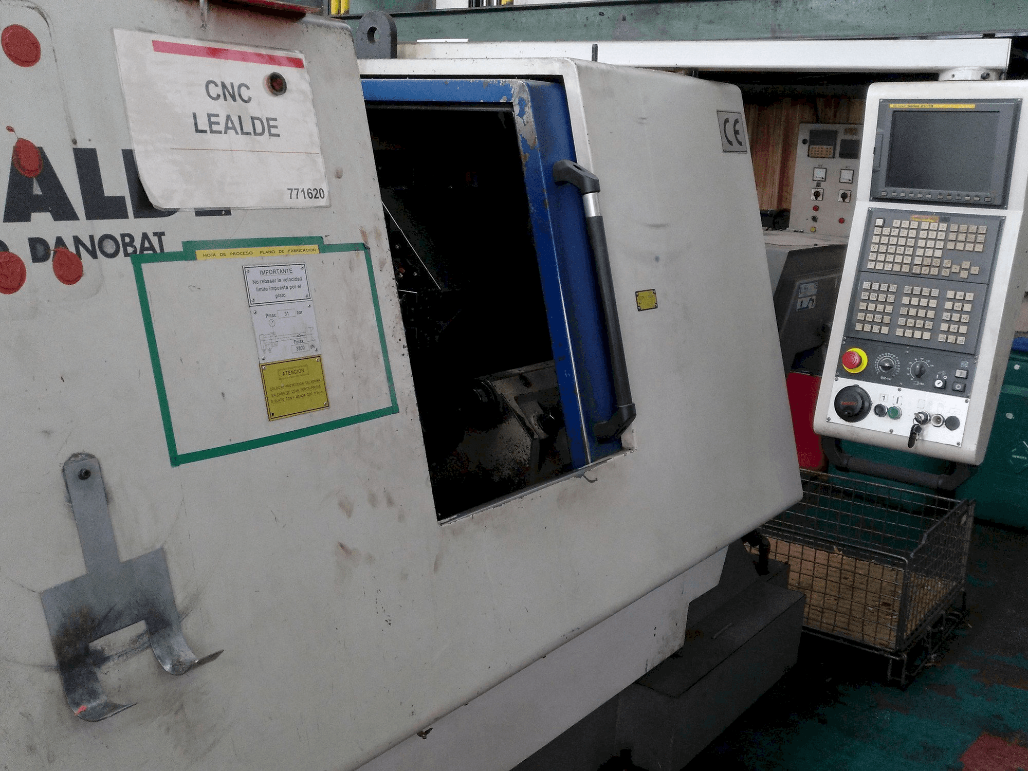 Front view of Lealde TNC 10 machine