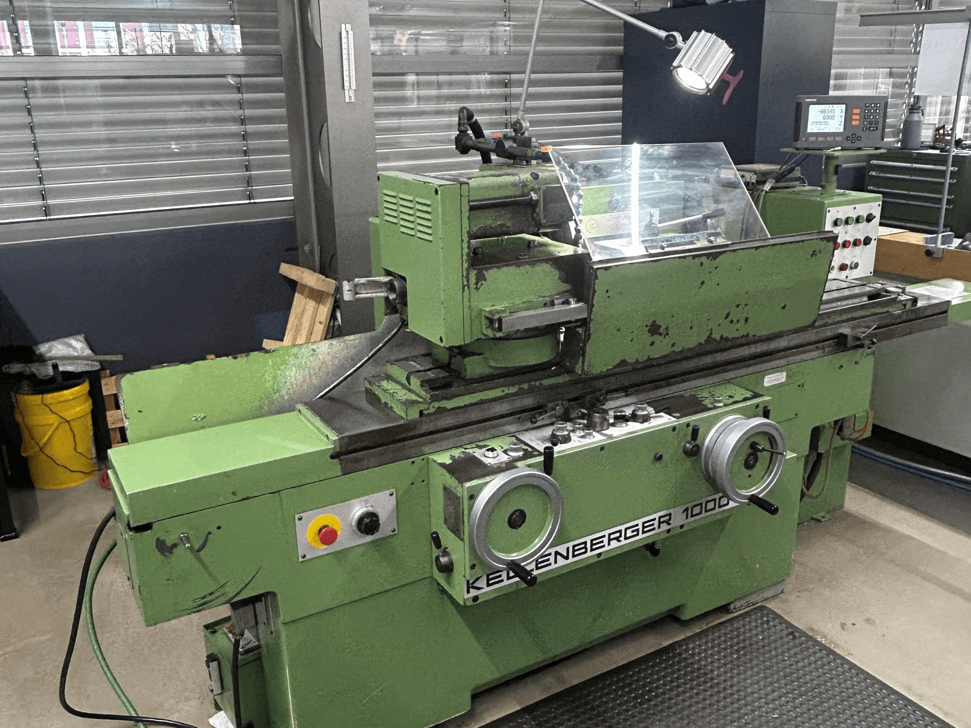 KELLENBERGER 1000U cylindrical grinding machine, front view, with control panel and grinding wheel visible.