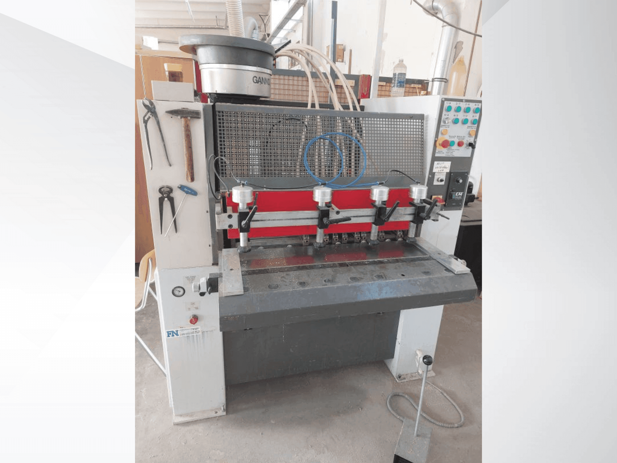 Front view of GANNOMAT Elite 25 machine