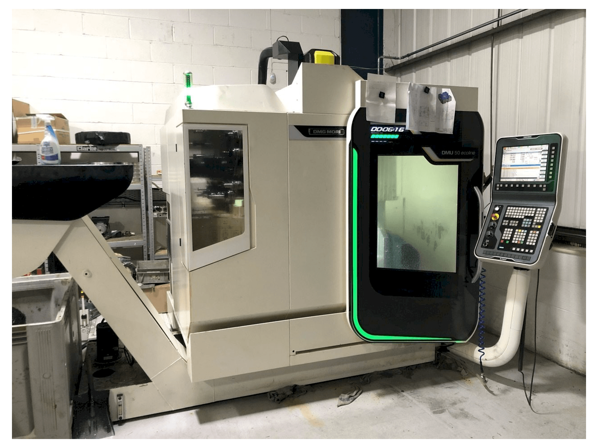 Front view of DMG MORI DMU 50 ecoline machine