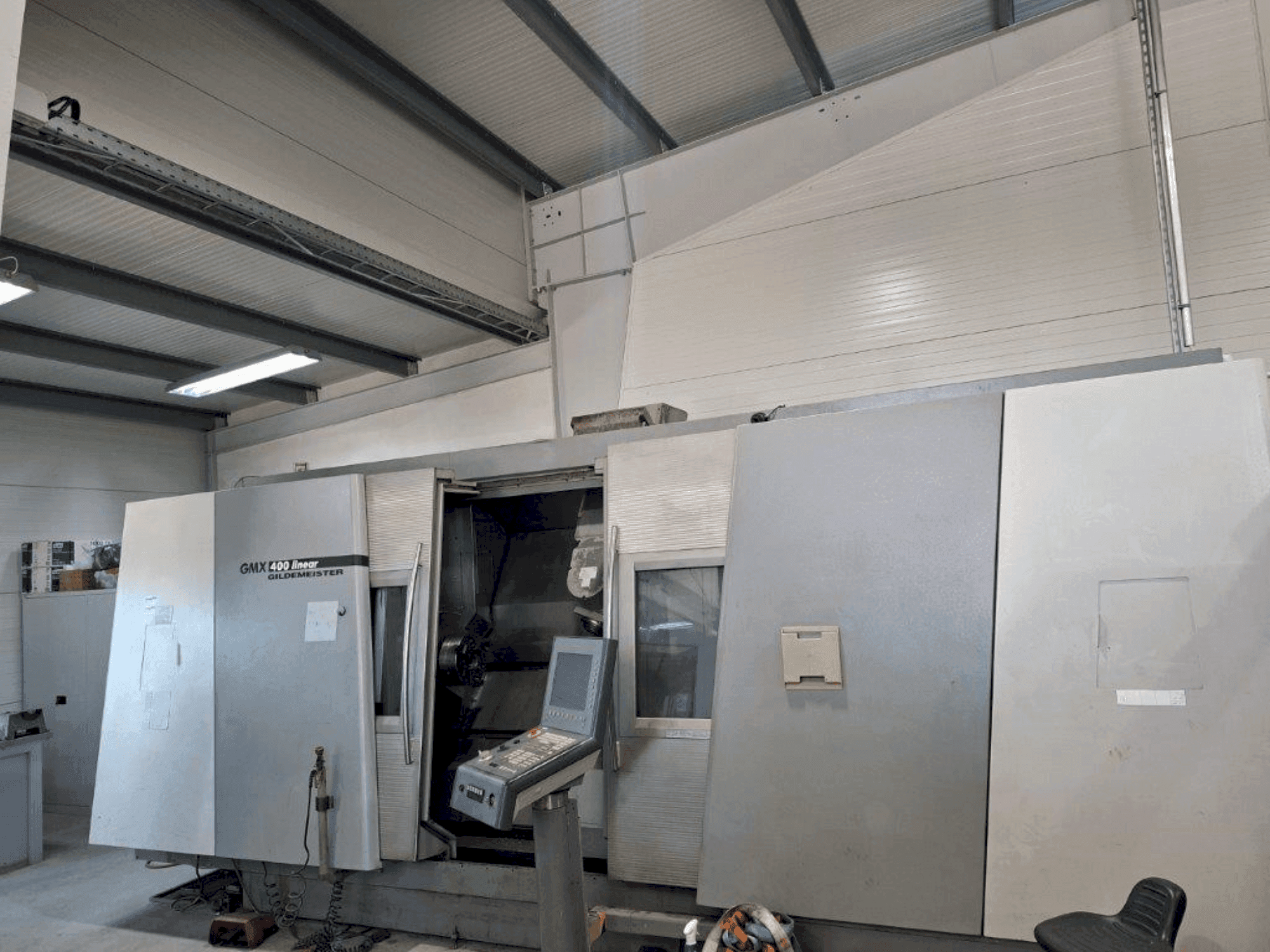 Front view of DMG Gildemeister GMX 400 linear machine