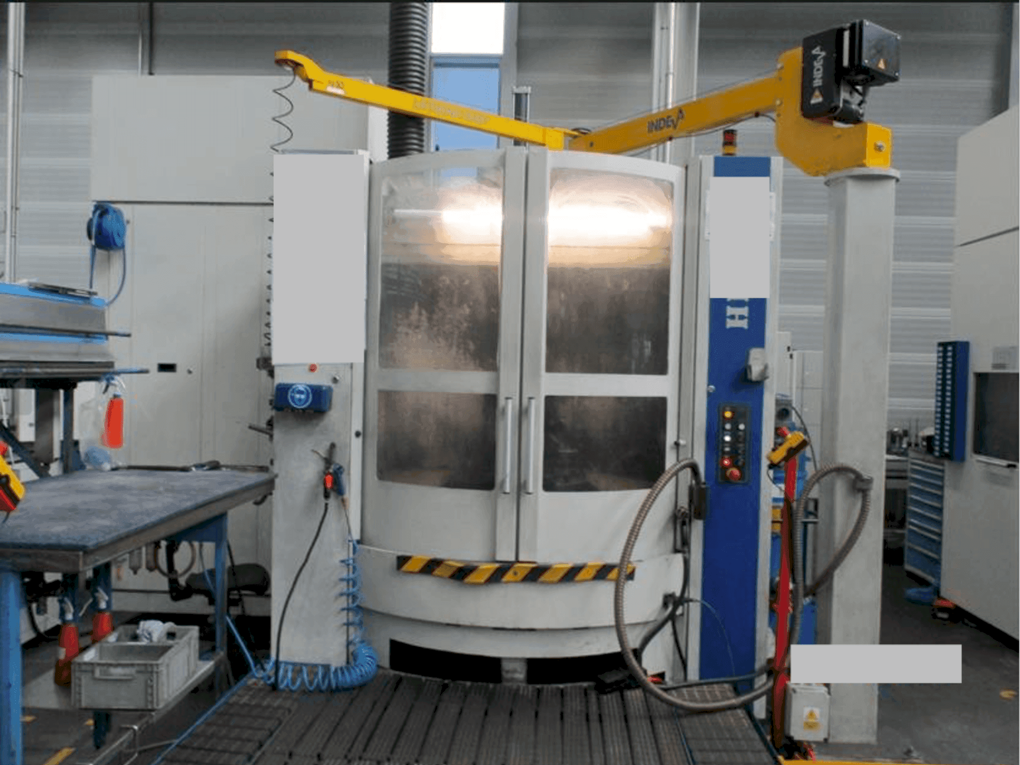 Front view of HELLER MCH 250 machine