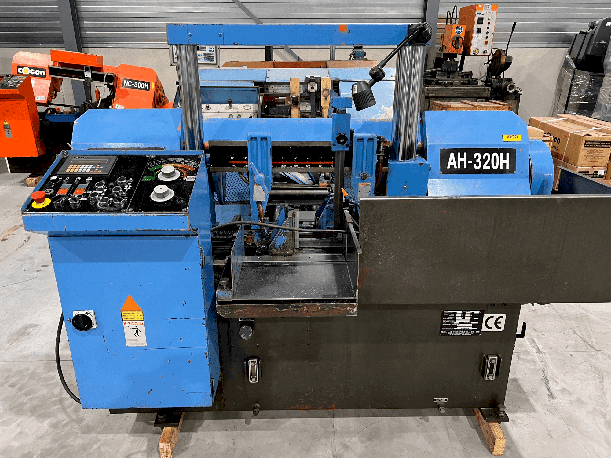 Front view of Cosen AH 320 H machine