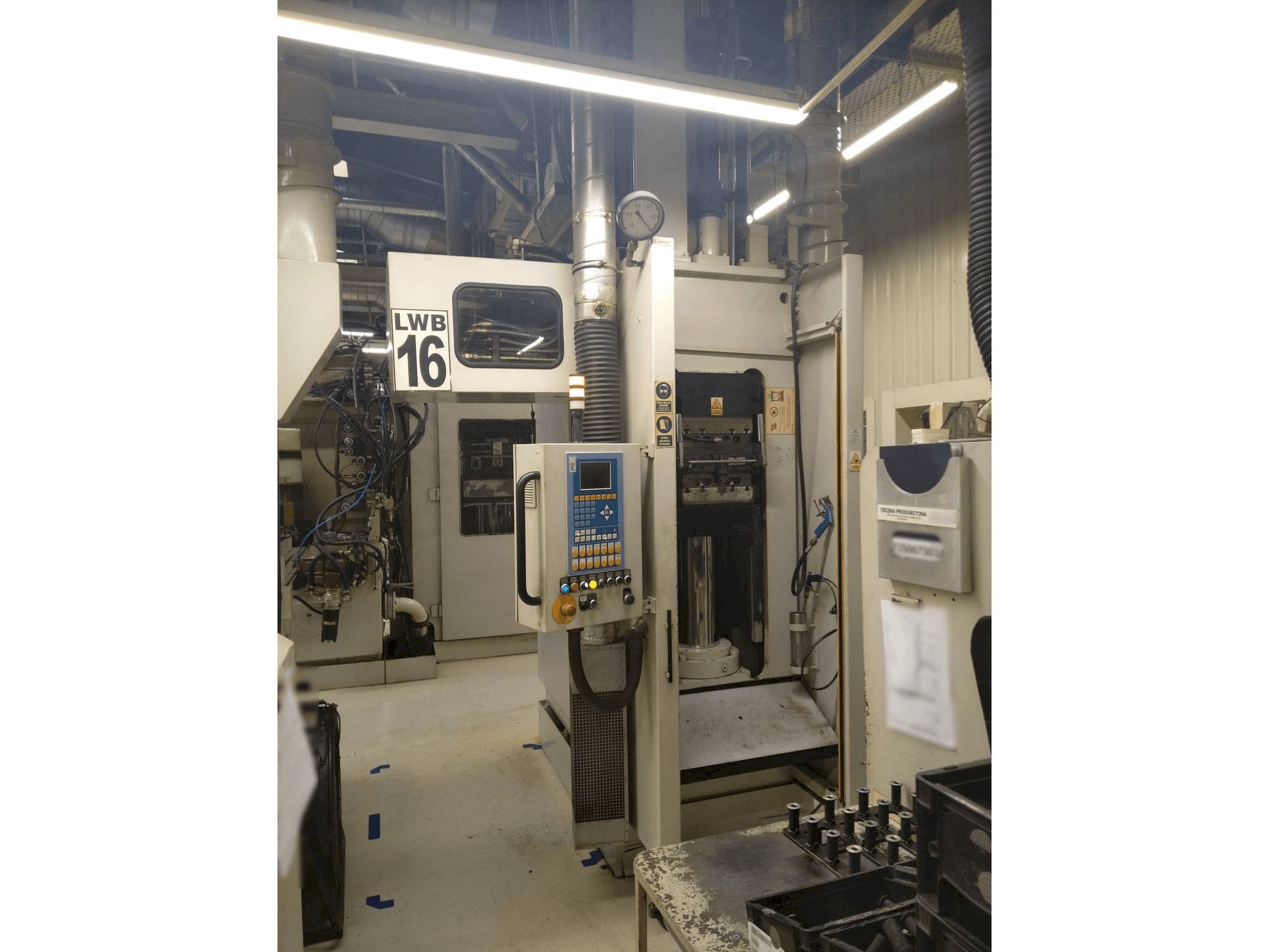 Front view of LWB STEINL VRE 1100/1000 machine