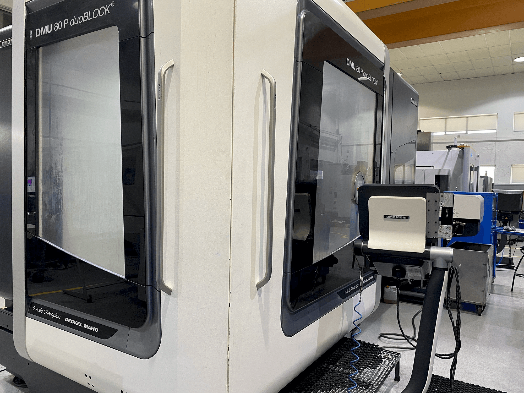 Front view of DMG MORI DMU 80P Duoblock machine