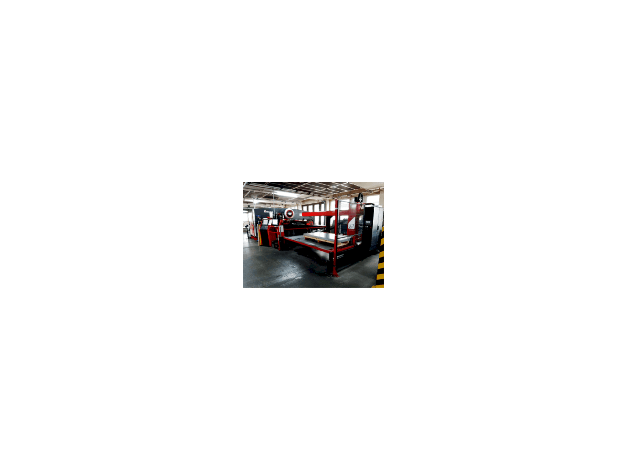 Front view of AMADA EMK 3610NT machine