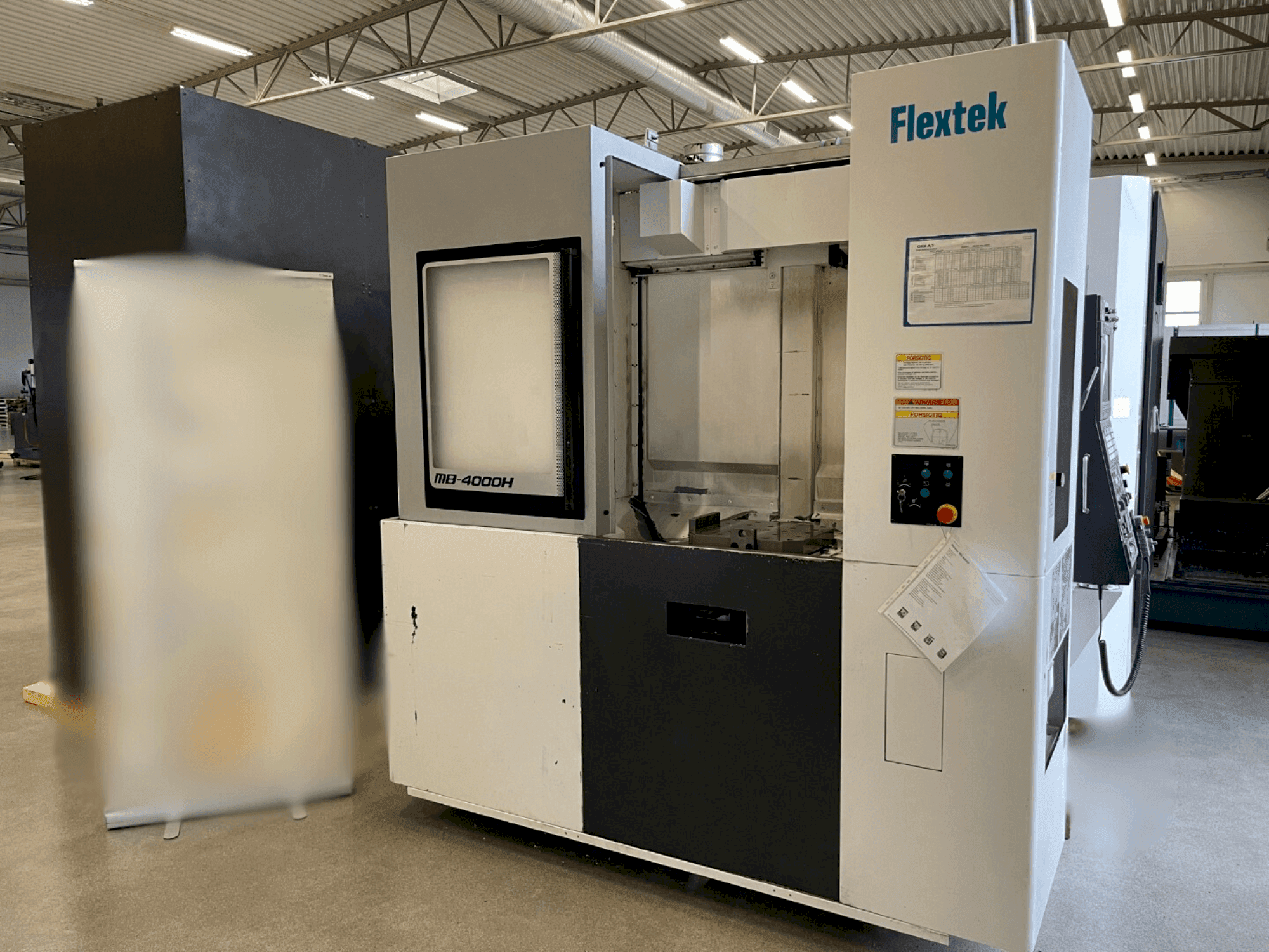 Front view of Okuma MB-4000H machine
