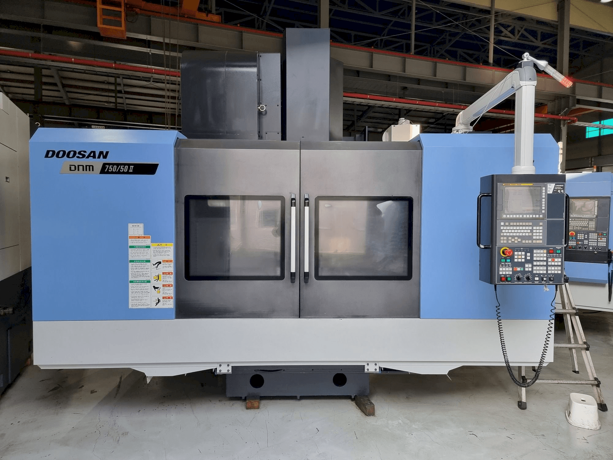 Front view of Doosan DNM750/50 II machine