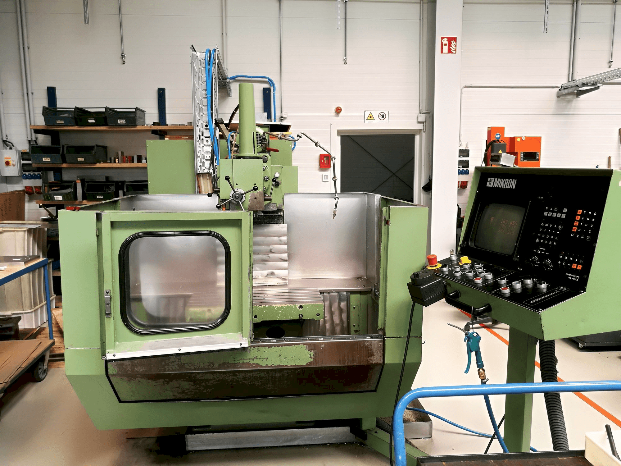 Front view of MIKRON WF 21 C machine