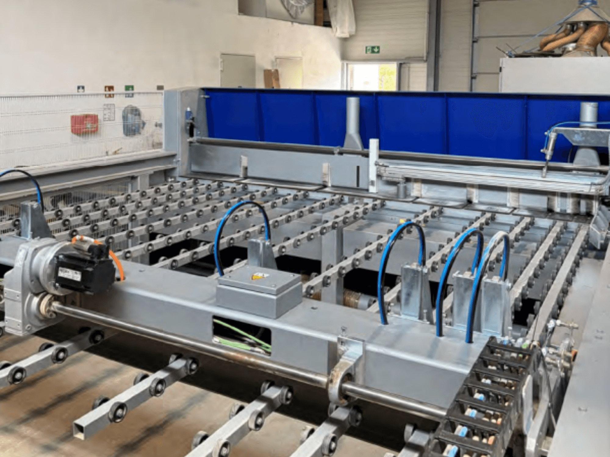 Front view of FORMAT4 Kappa Automatic panel saw showcasing its precision components and motorized feed system.