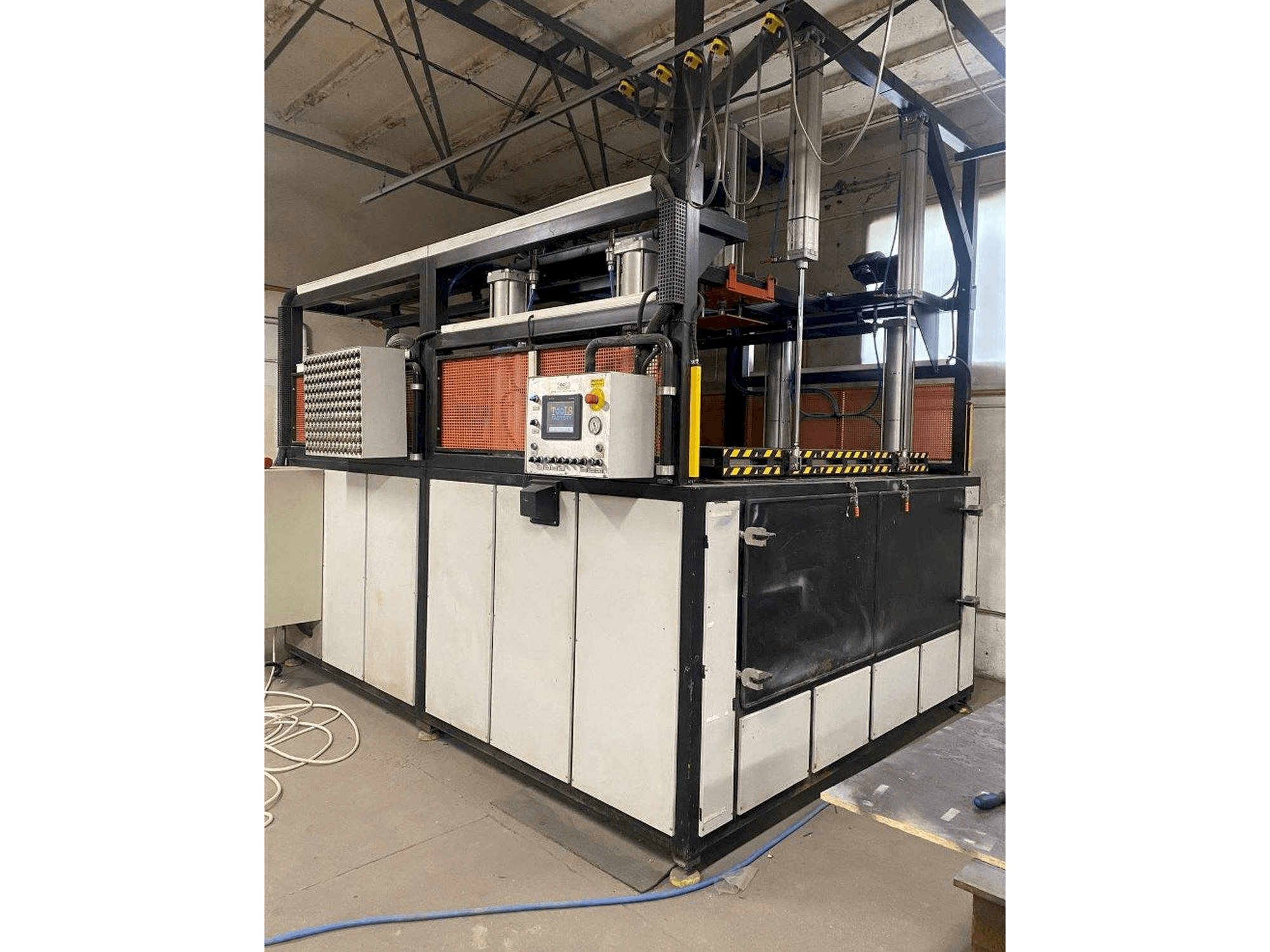 Front view of Tools Factory Millenium 300 machine