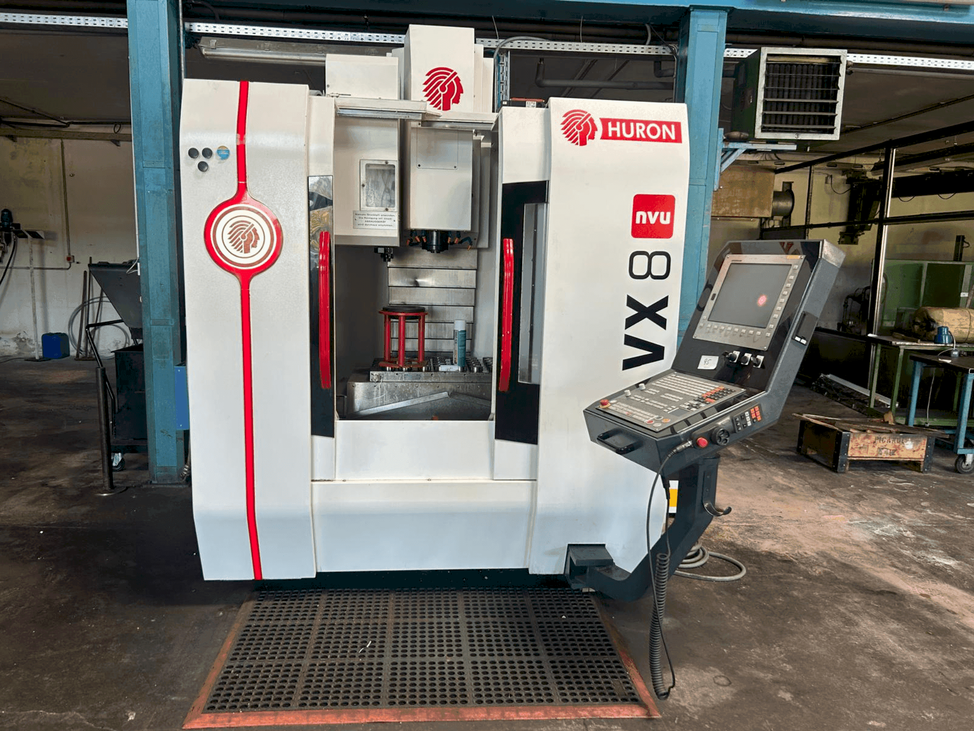 Front view of Huron VX8 NVU machine