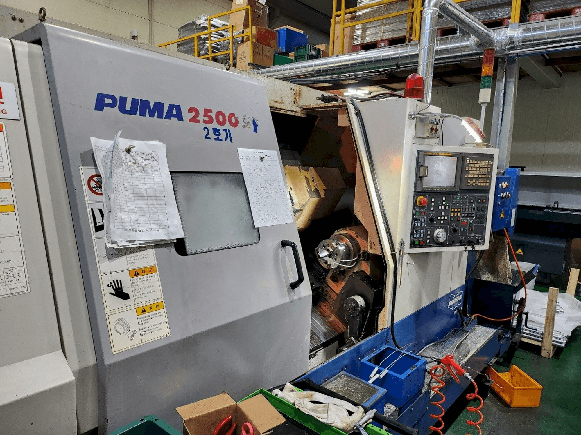 Front view of DOOSAN PUMA 2500SY machine
