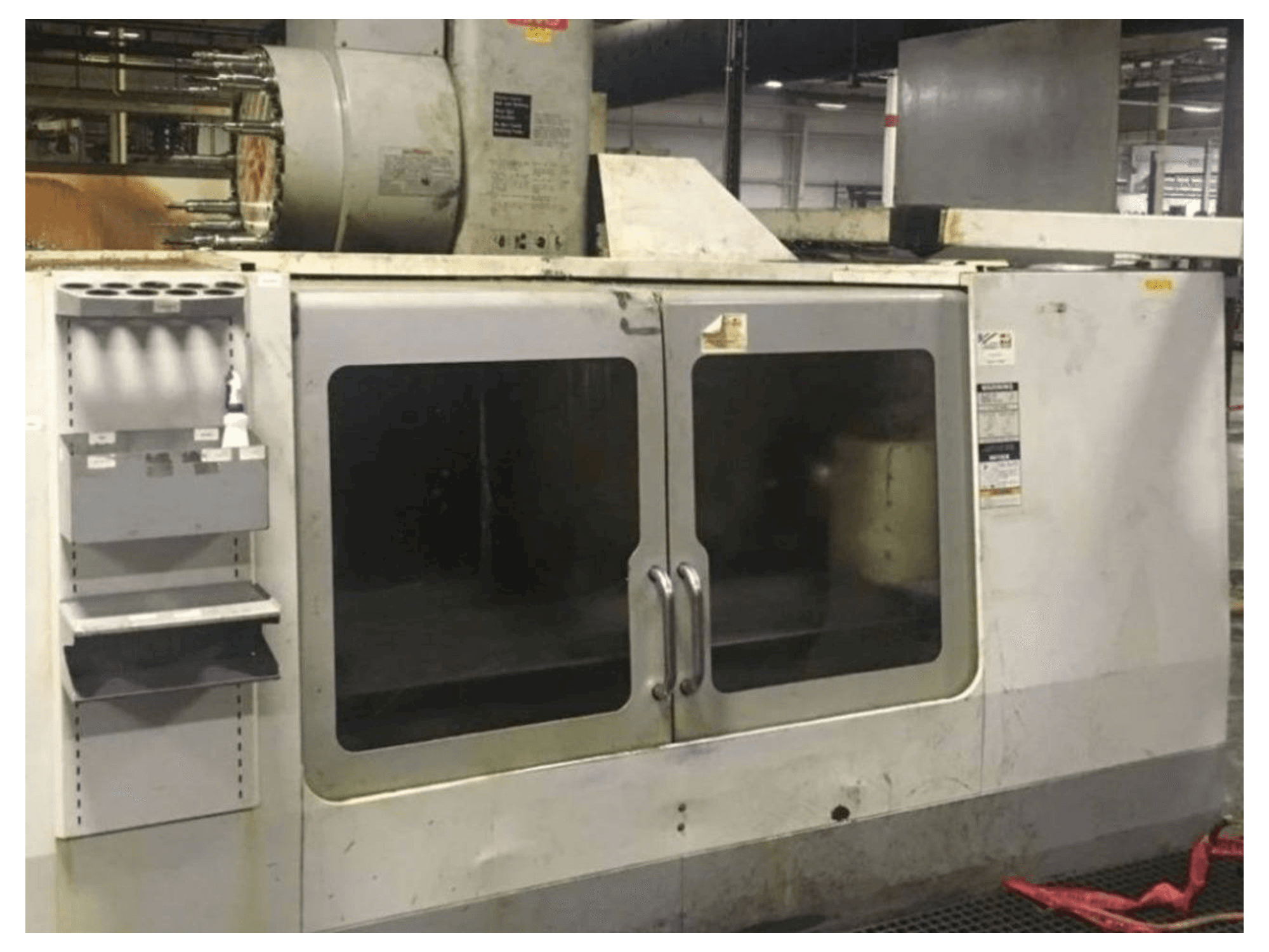 Front view of HAAS VF-8B/40 machine