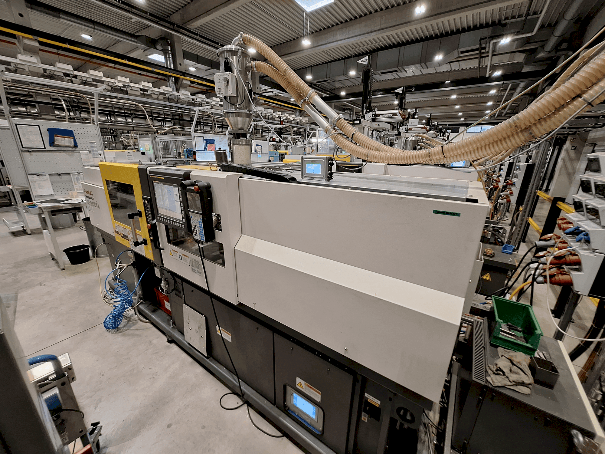Front view of FANUC Roboshot S50iA machine