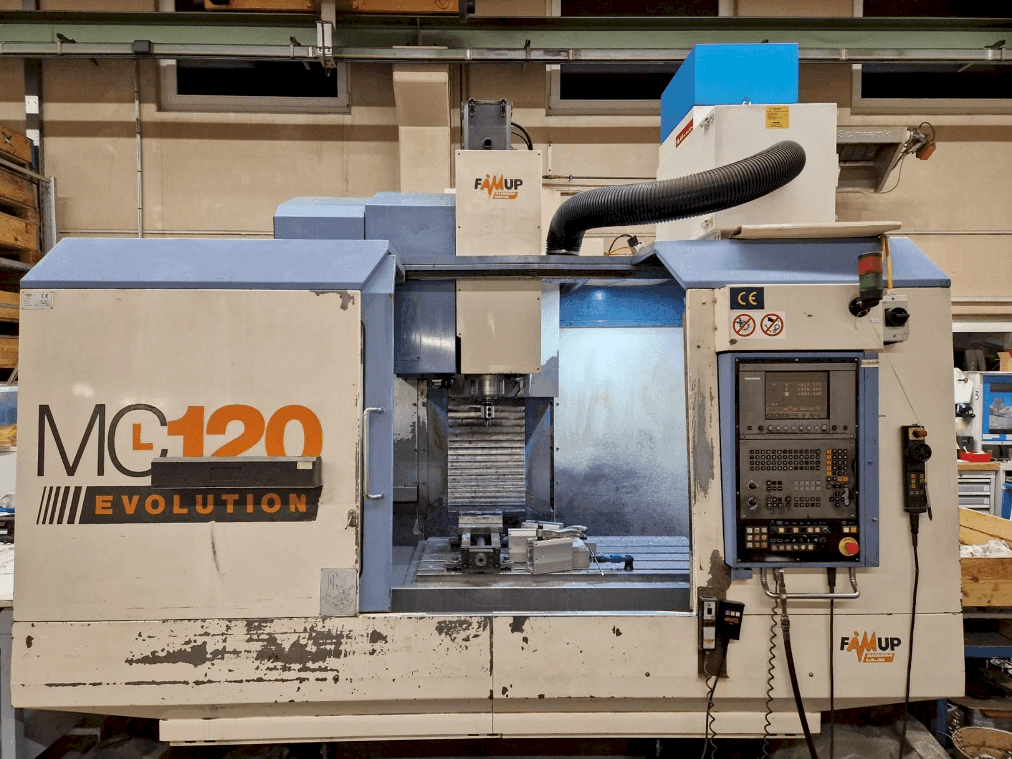 Front view of FAMUP MCL 120 Evolution machine